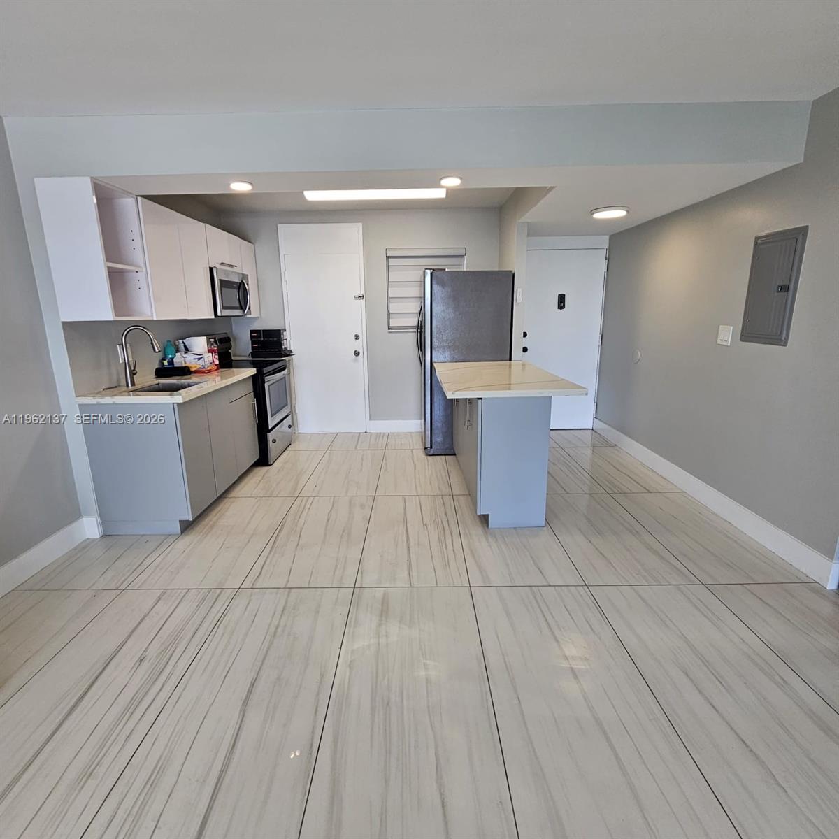 Parkway Towers Bldg 1 Con