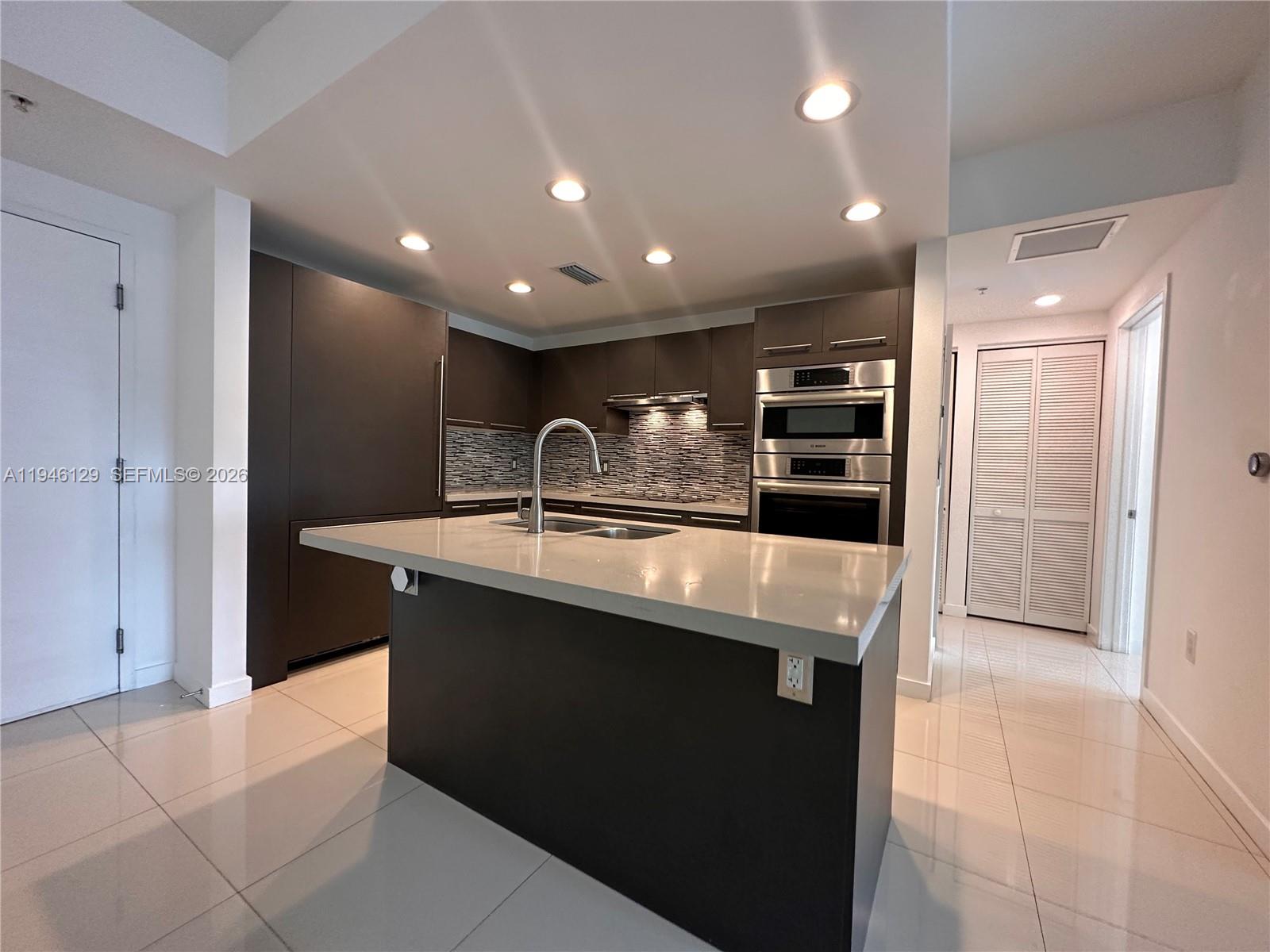 Grand Bay Commons South