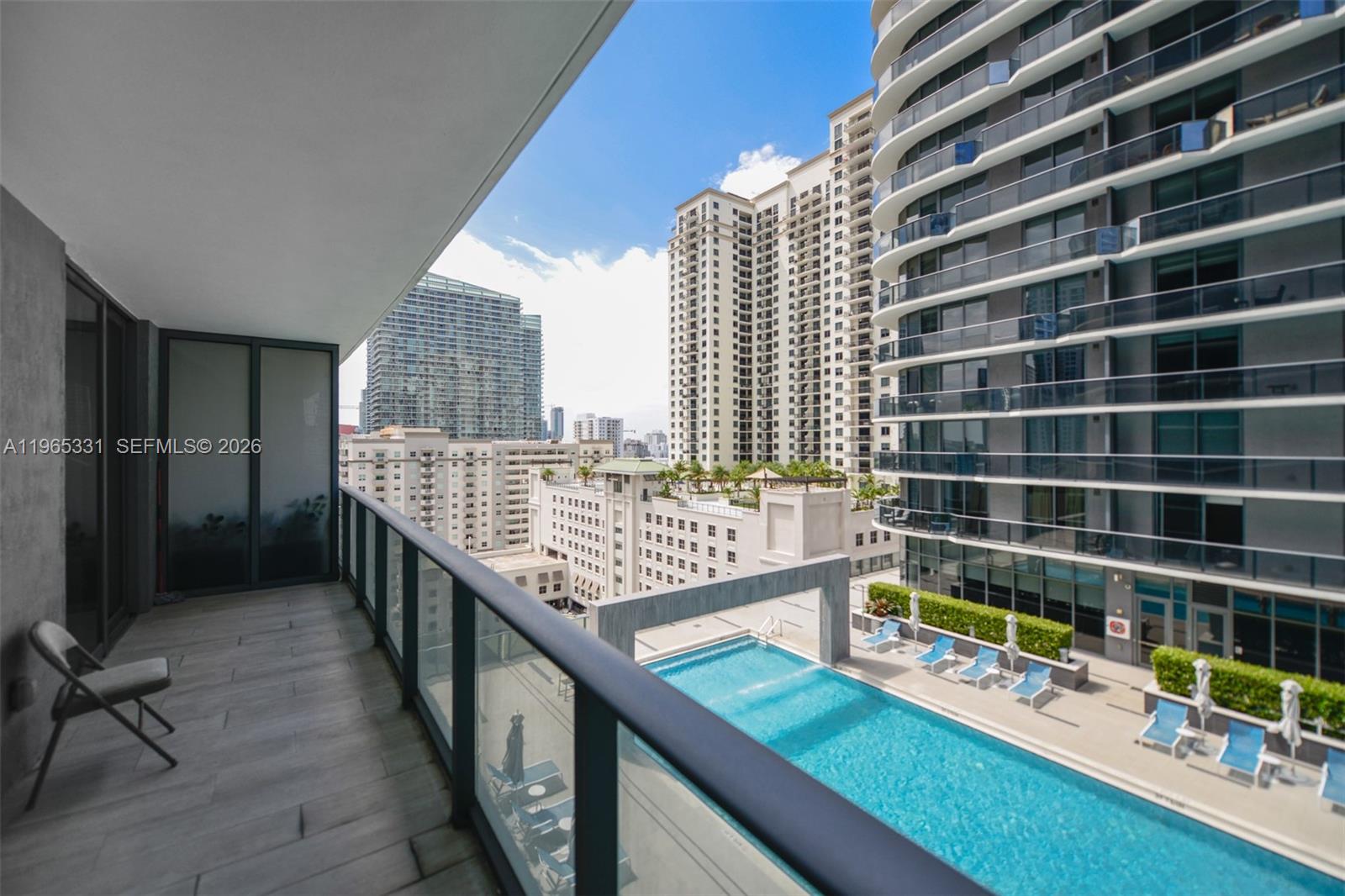 Brickell Heights East Con