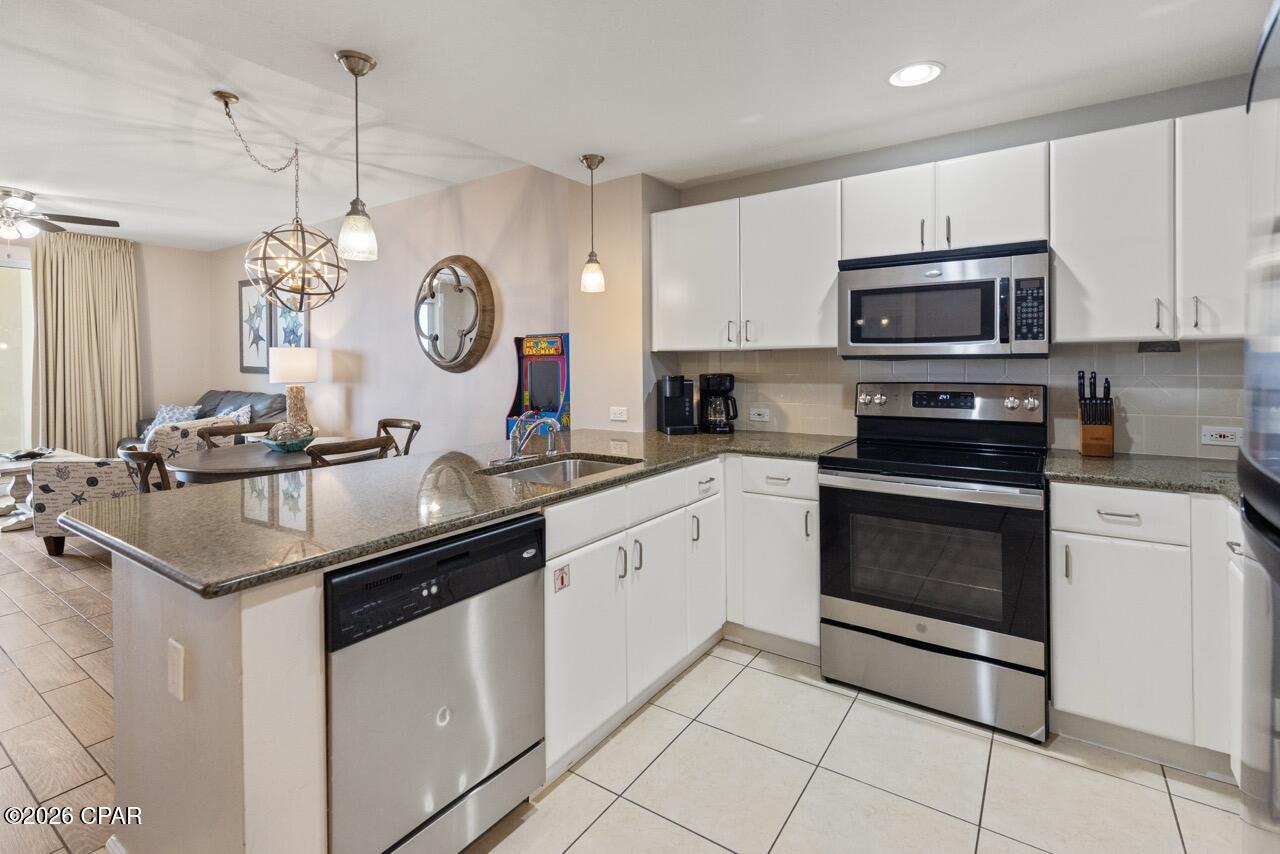 Image 10 For 11807 Front Beach Road 2004