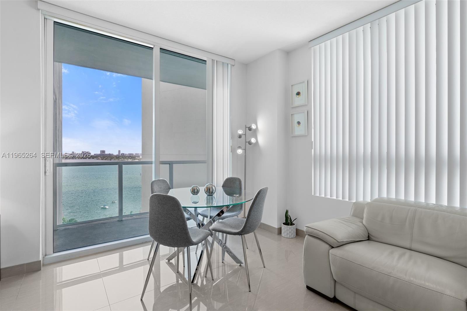Quantum On The Bay Condo