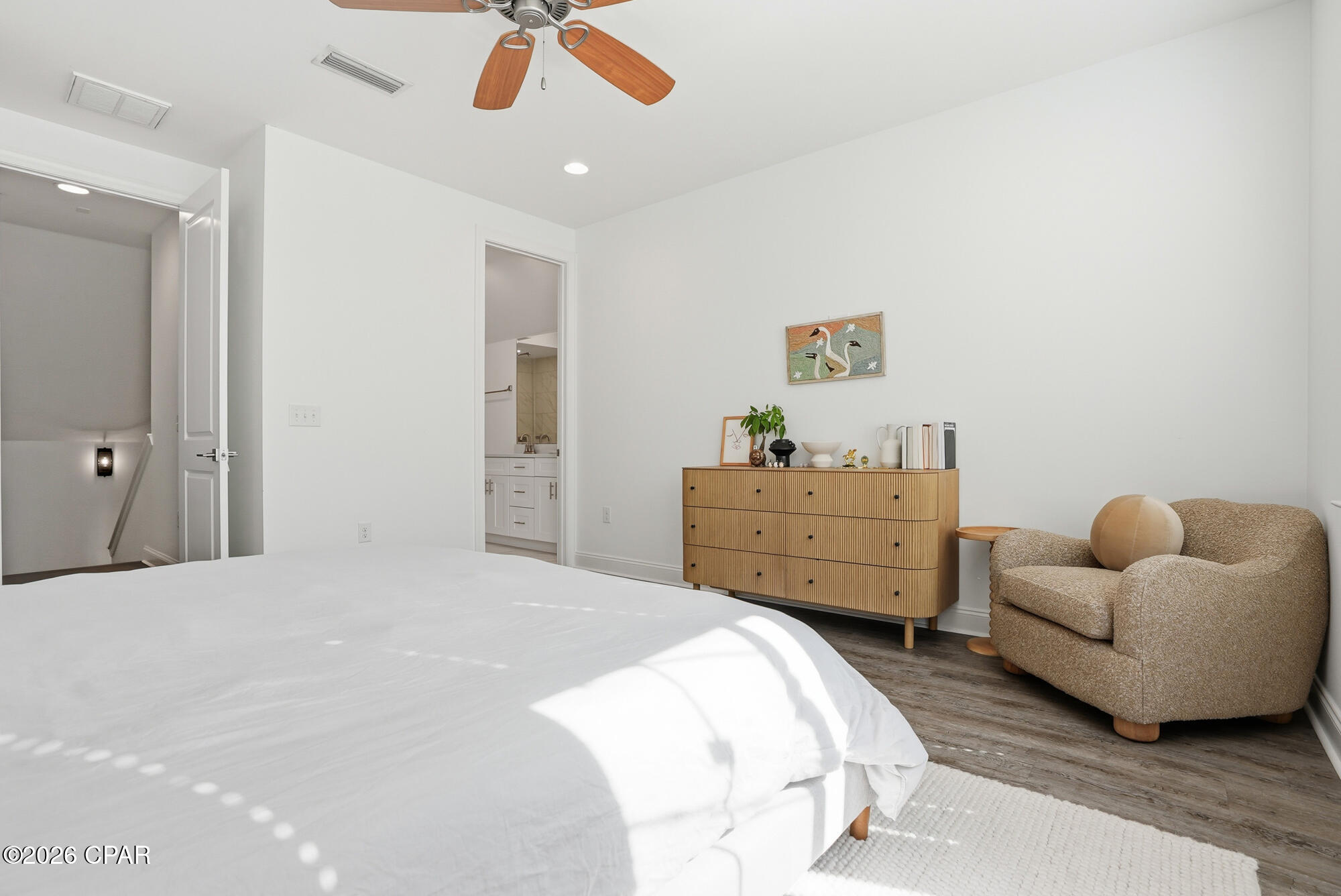 Image 14 For 199 Windrow Way