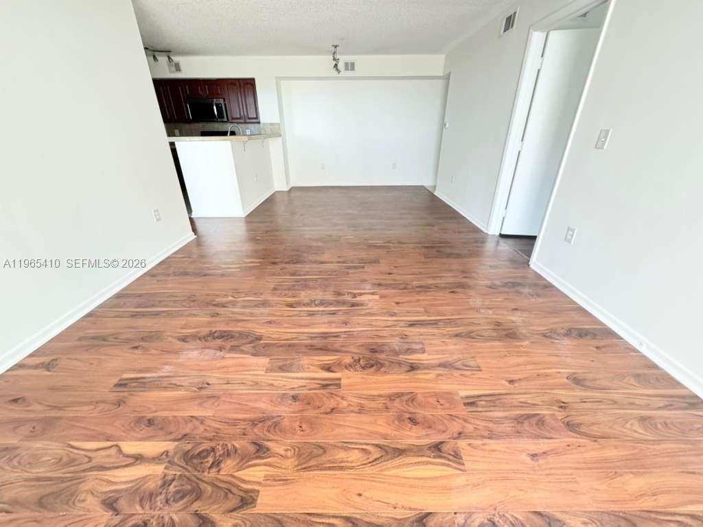 Elegant master bedroom retreat at 1715 Village Blvd - Condo in West Palm Beach