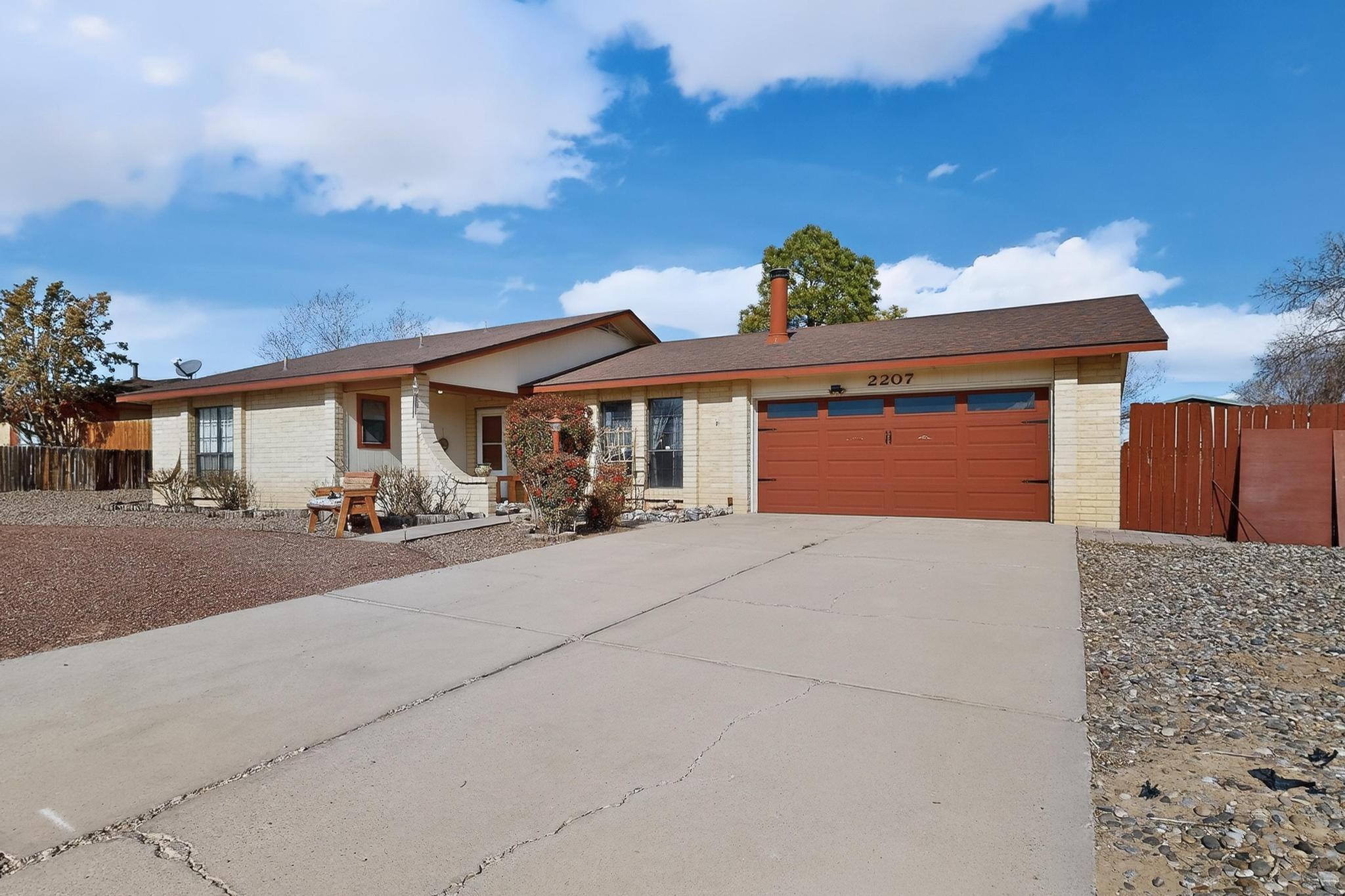 2207 Spruce Needle Road, Rio Rancho NM 87124