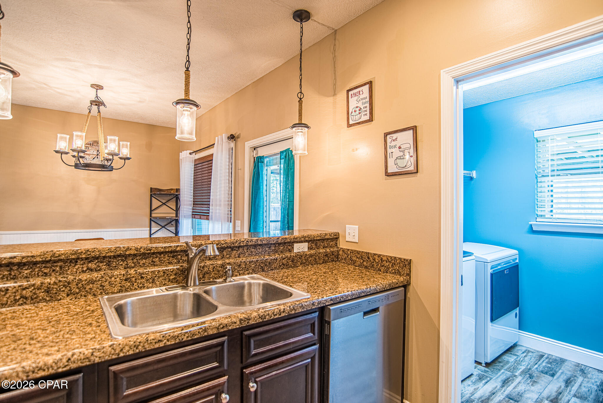 Image 6 For 2303 Sondra Court