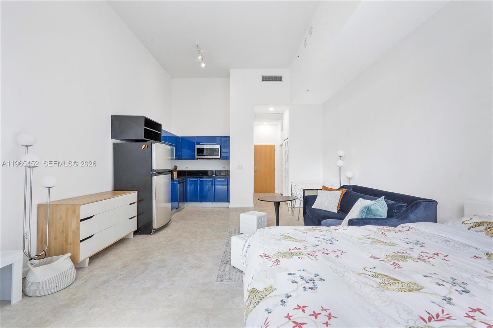 Vizcayne South Condominium