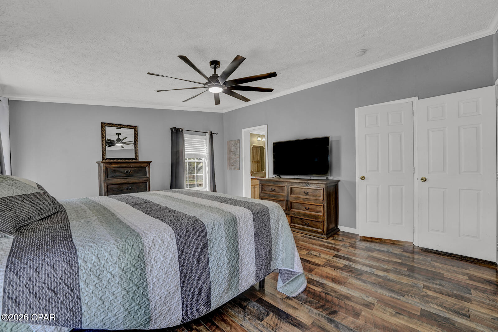 Listing photo id 19 for 2557 County Highway 183