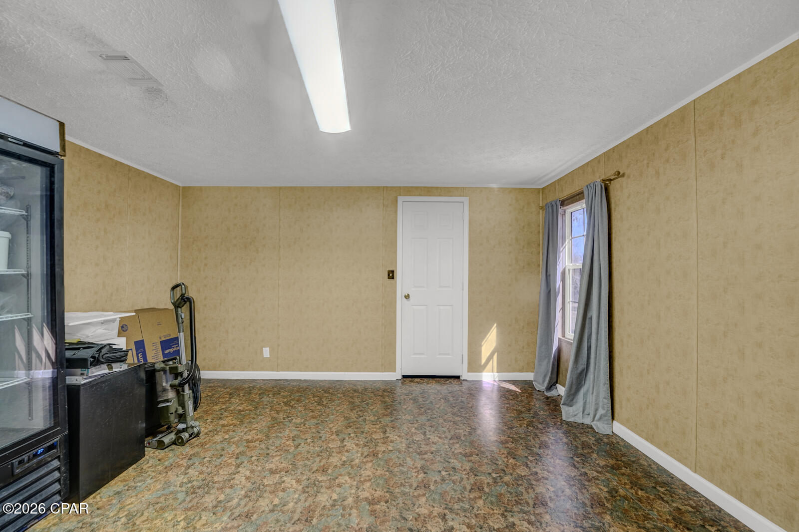 Listing photo id 26 for 2557 County Highway 183