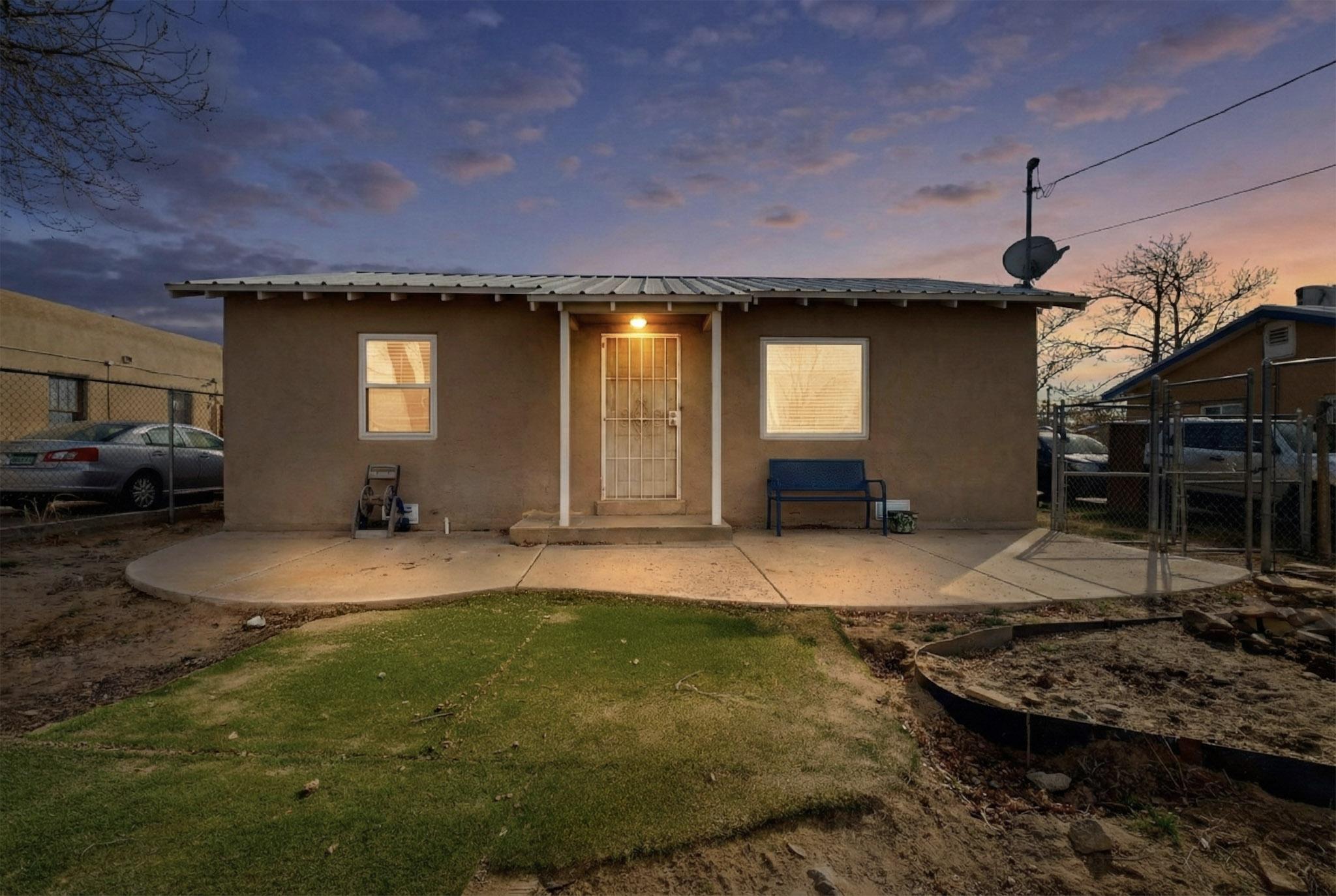 2410 Commercial Street, Albuquerque NM 87122