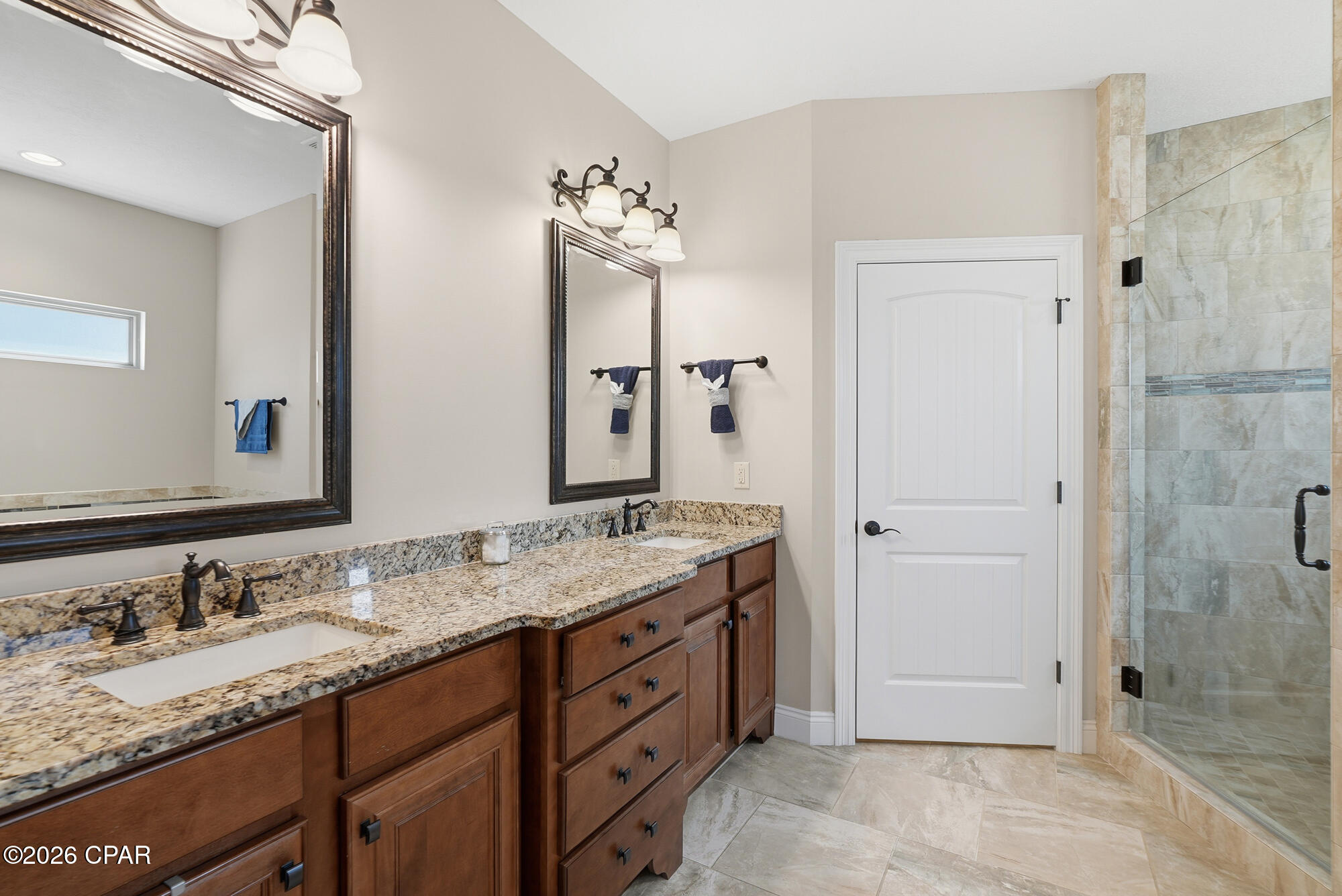 Listing photo id 10 for 12805 Merial Green Way