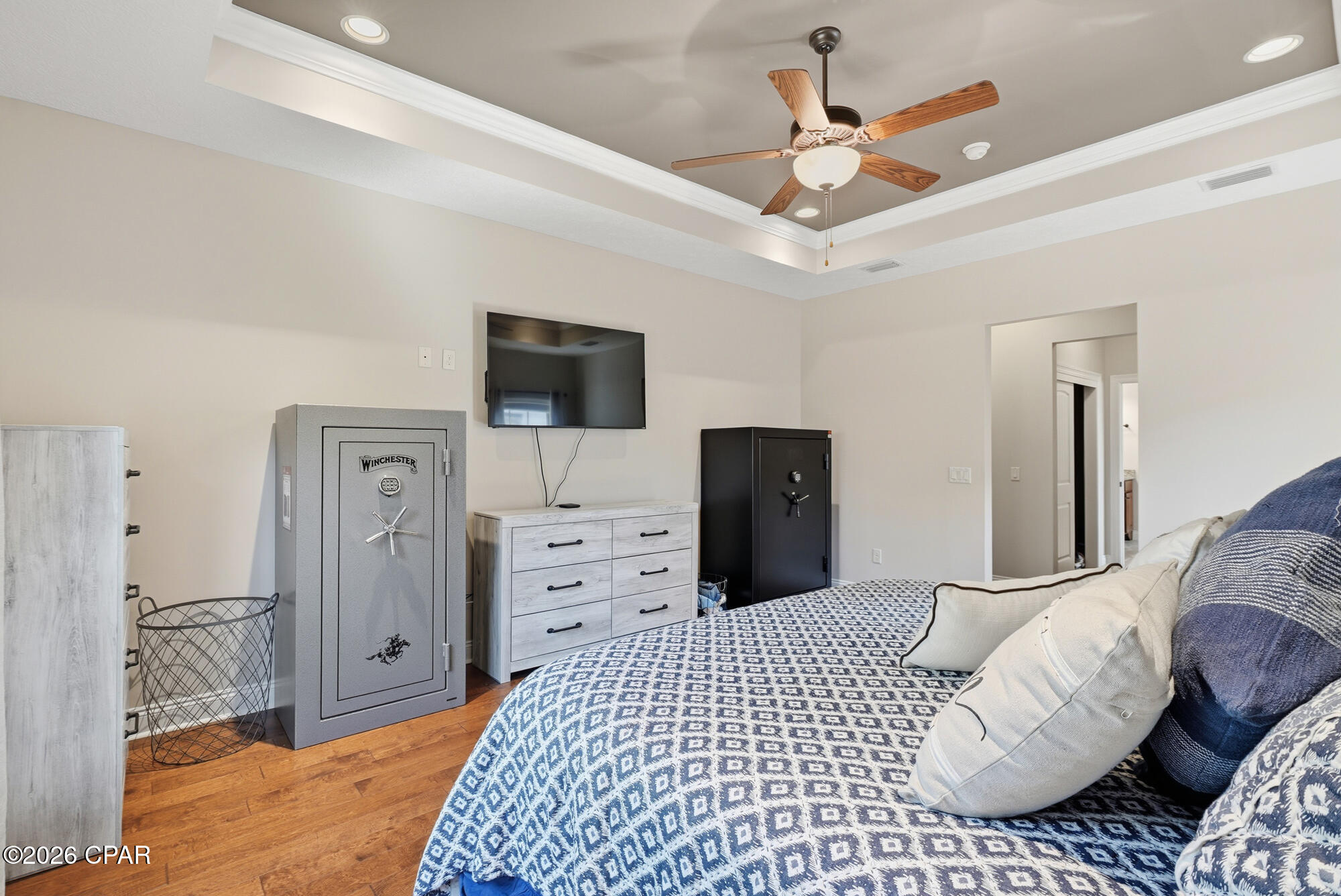 Listing photo id 33 for 12805 Merial Green Way