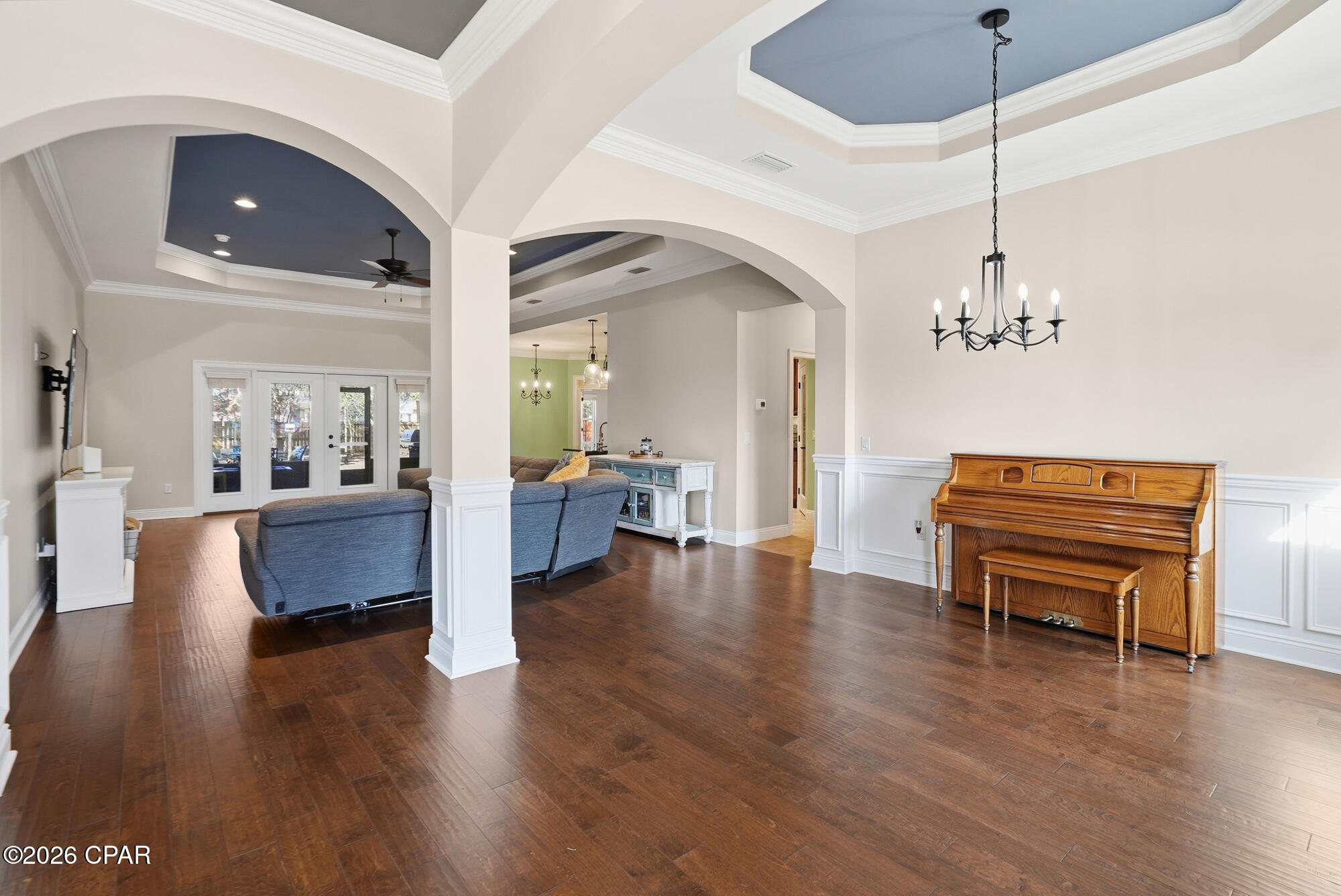 Listing photo id 5 for 12805 Merial Green Way