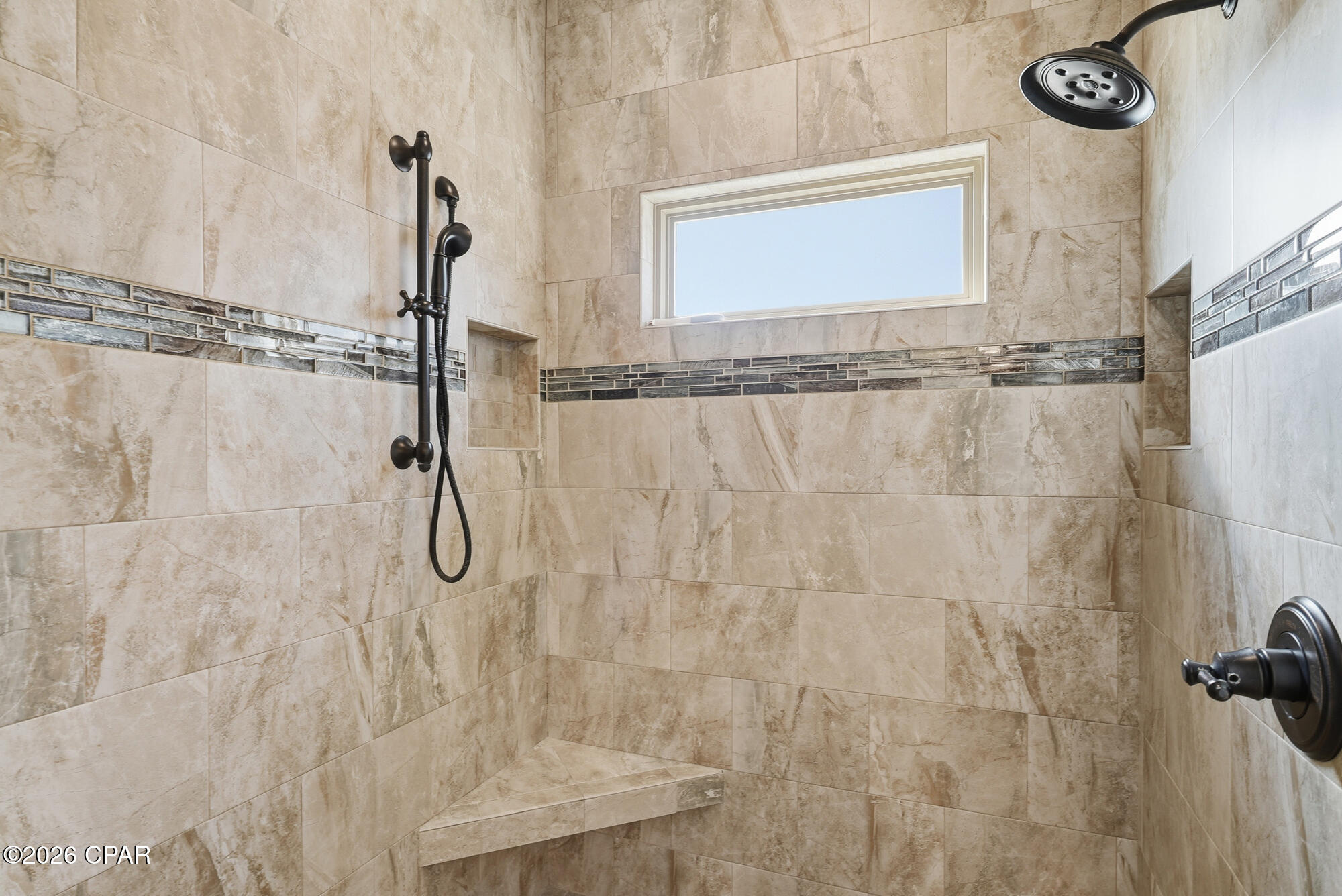 Listing photo id 8 for 12805 Merial Green Way