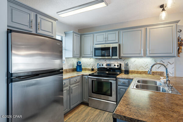 Image 15 For 35 Chateau Road