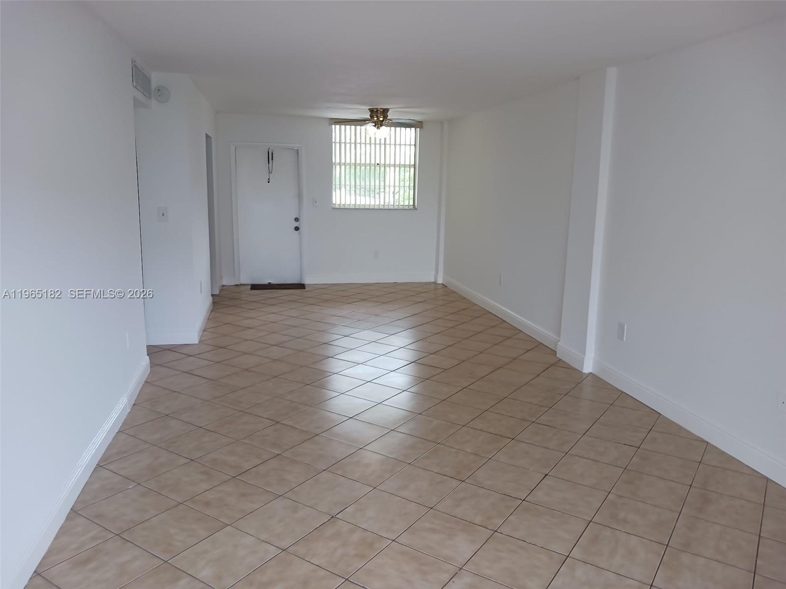 El Conquistador North Con