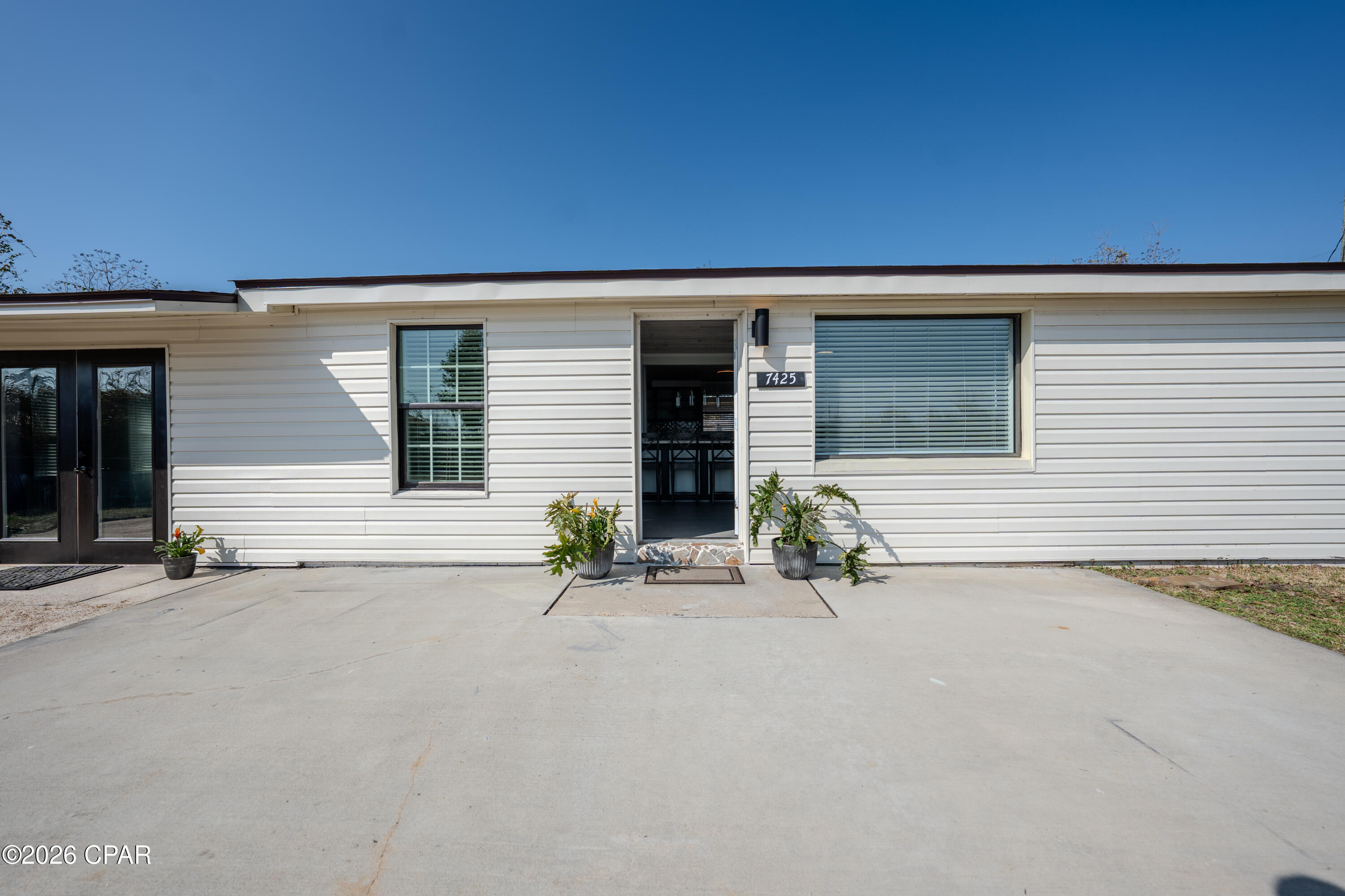Image 3 For 7425 Resota Lane