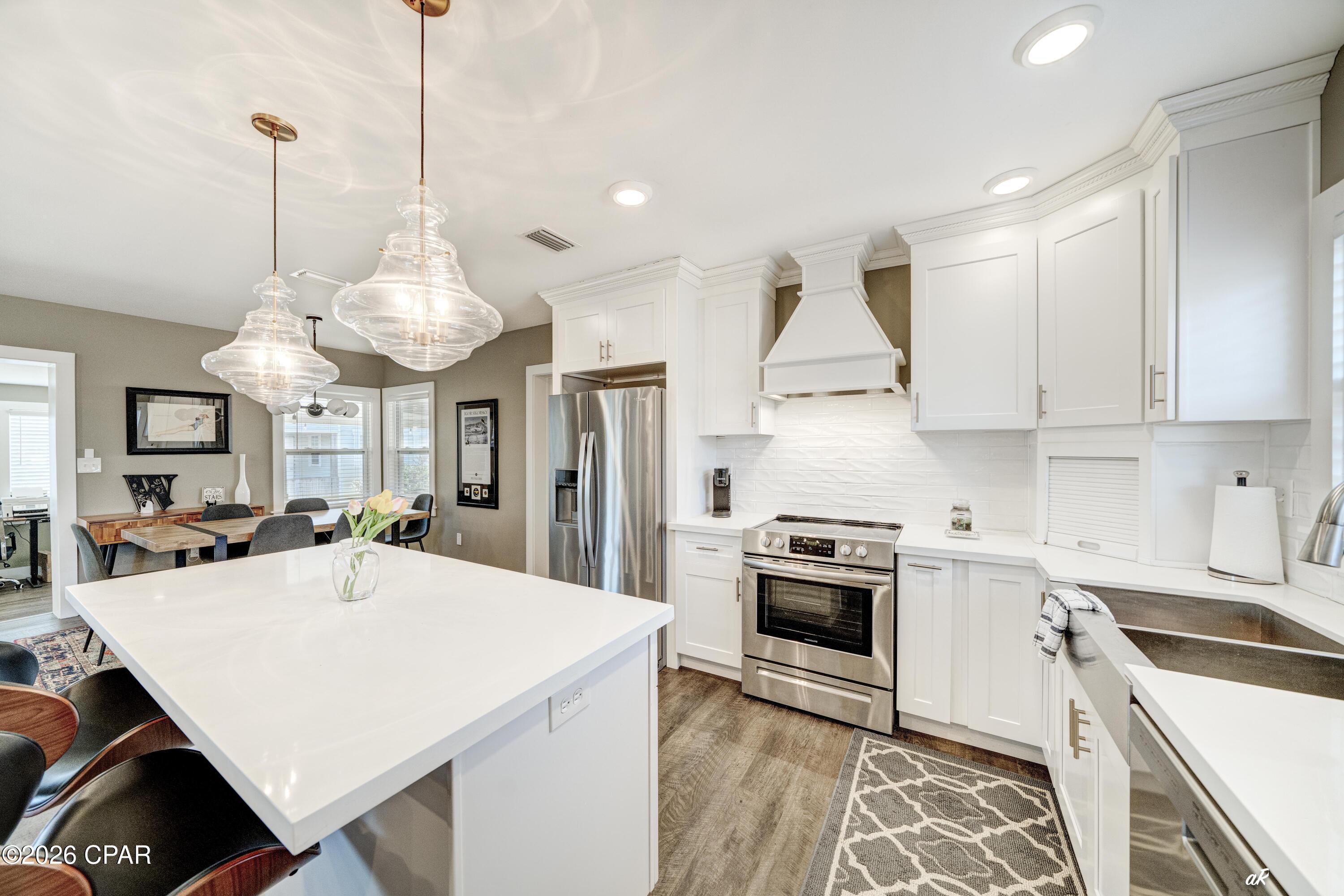 Image 12 For 203 Claire Drive