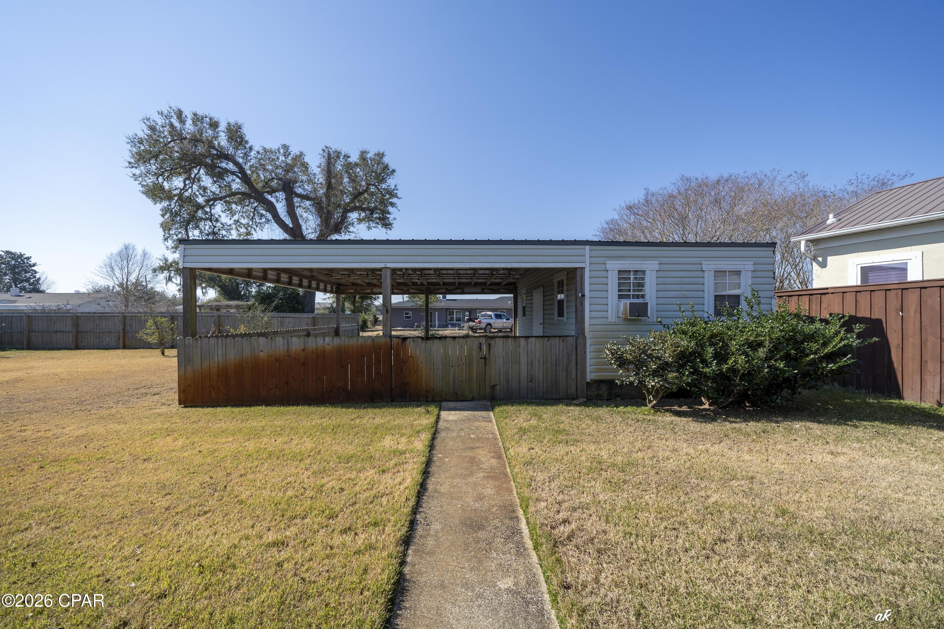 Image 26 For 203 Claire Drive