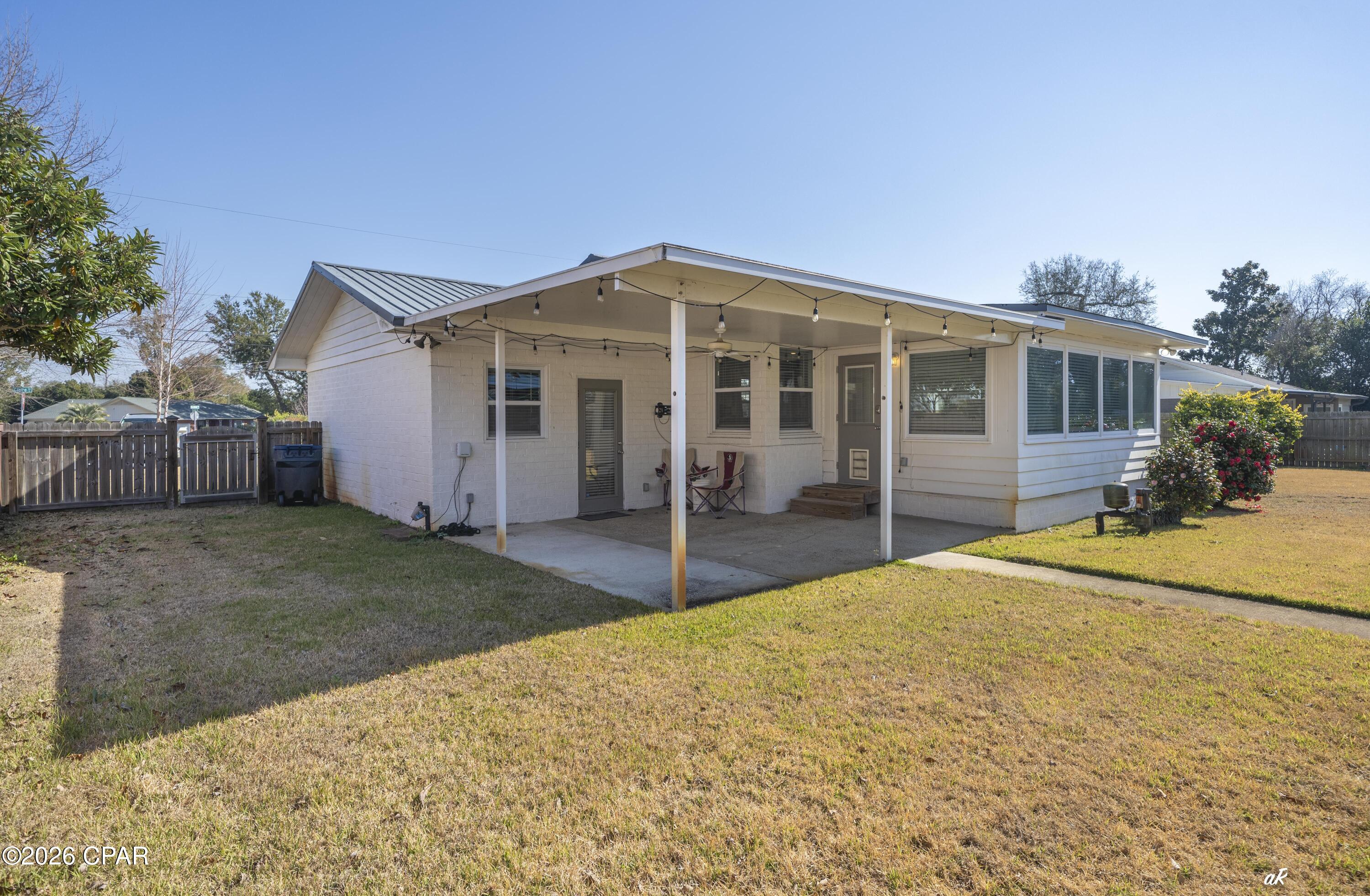 Image 5 For 203 Claire Drive