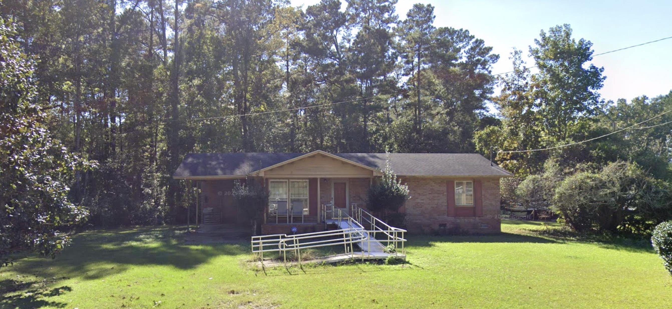 7077 Pleasant Hill Dr. Hemingway, SC 29554