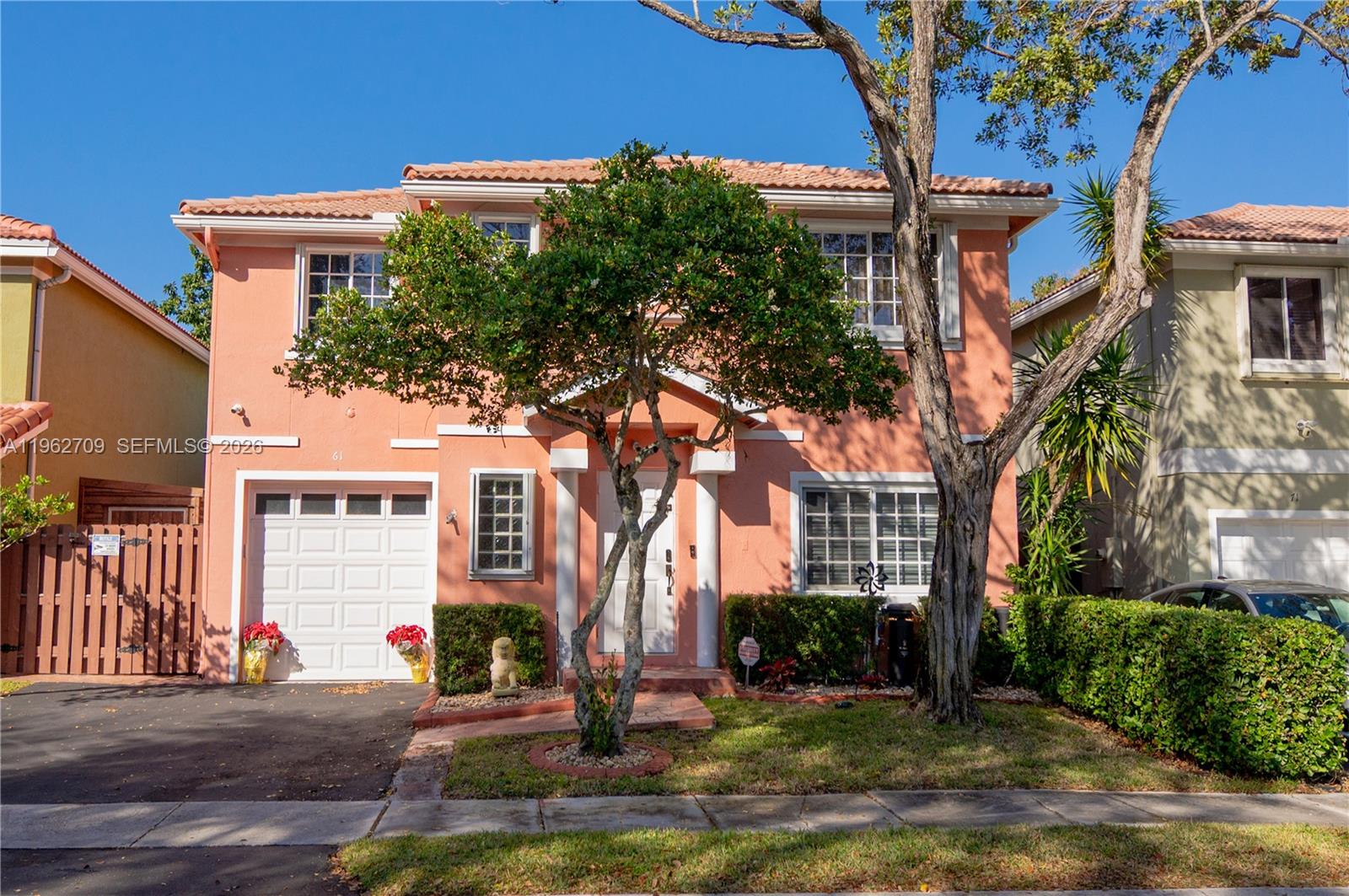 61 110th Ave, Plantation, Florida 33324