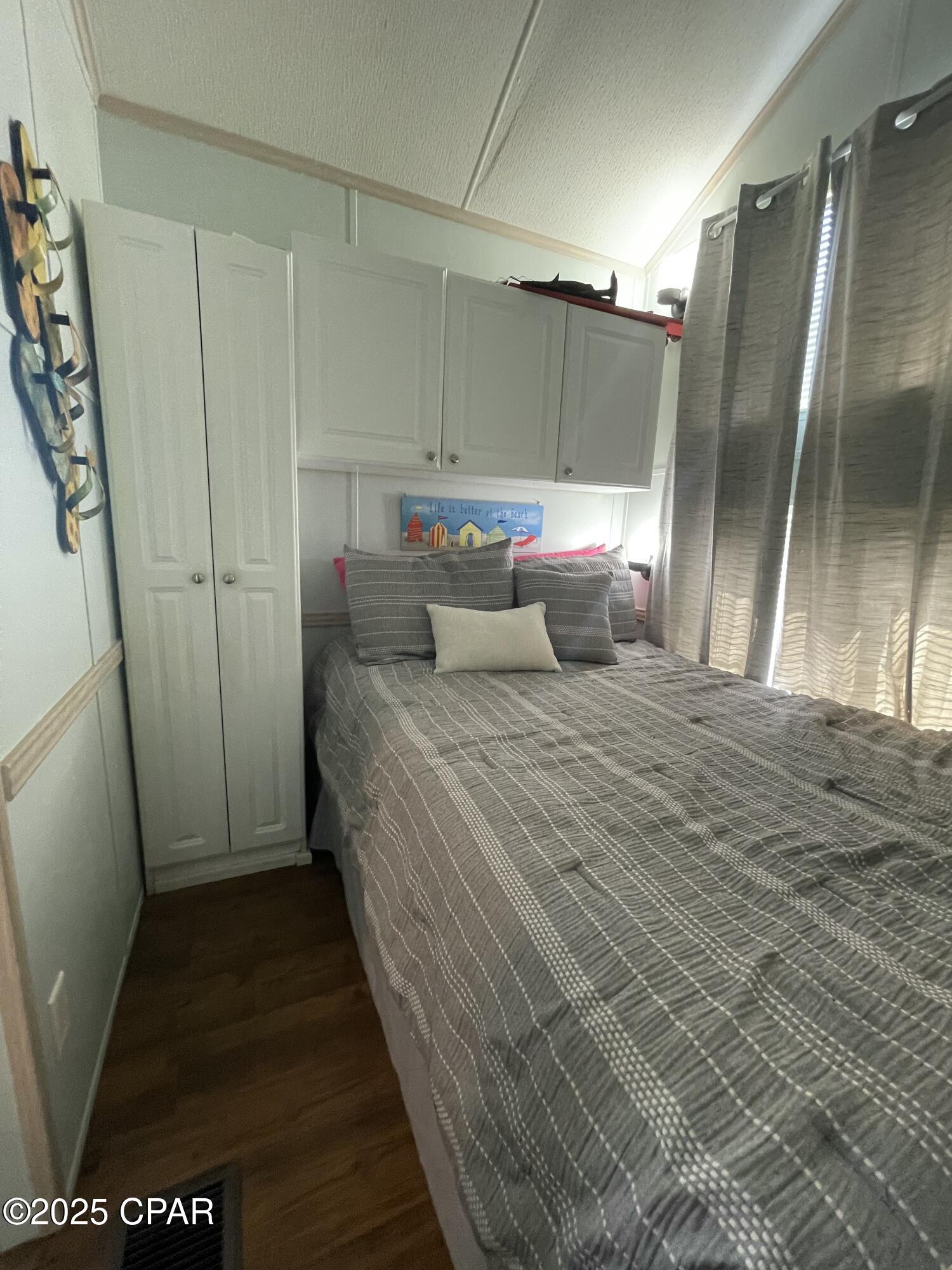 Image 13 For 1219 Thomas  113