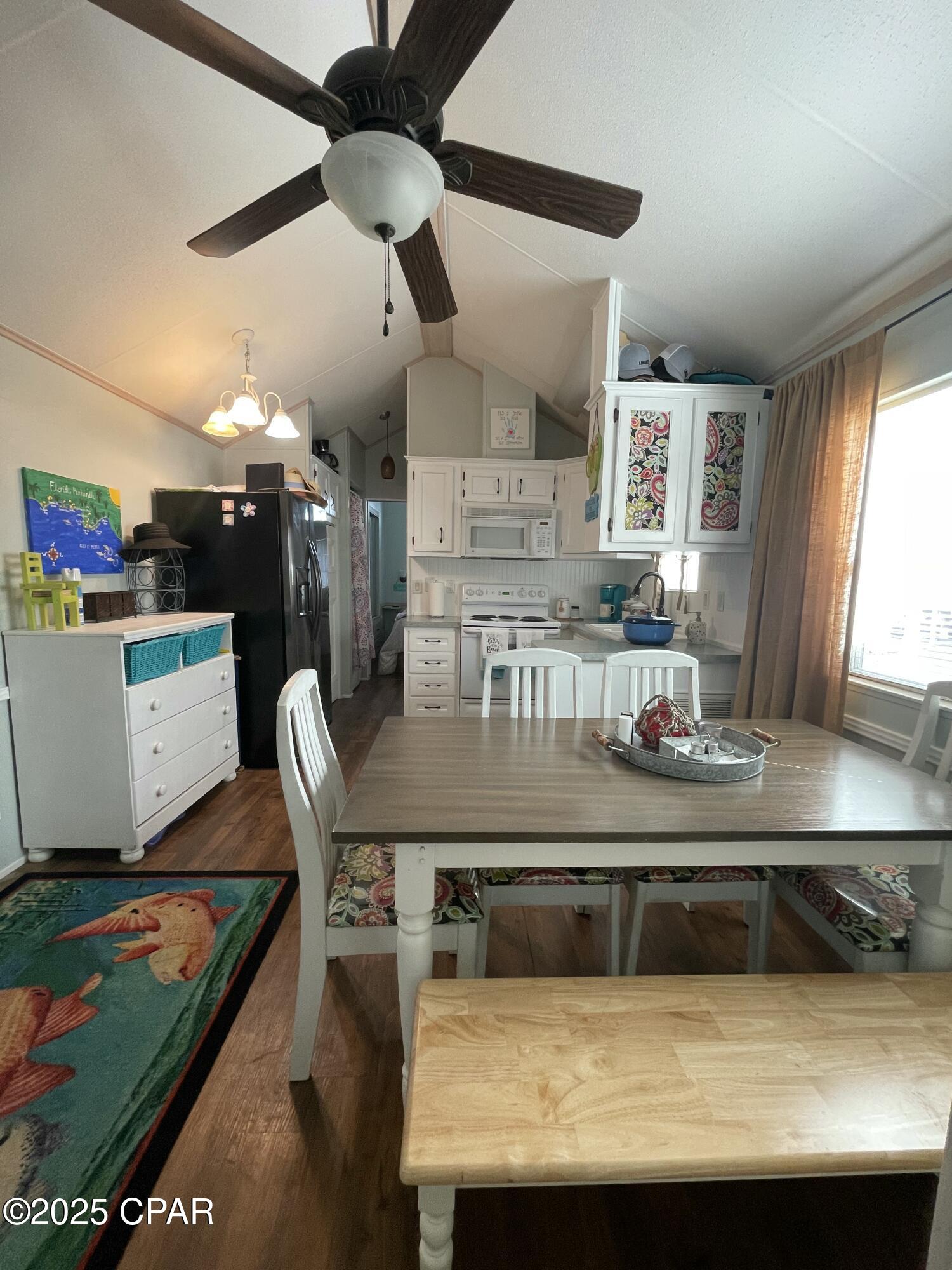 Image 21 For 1219 Thomas  113