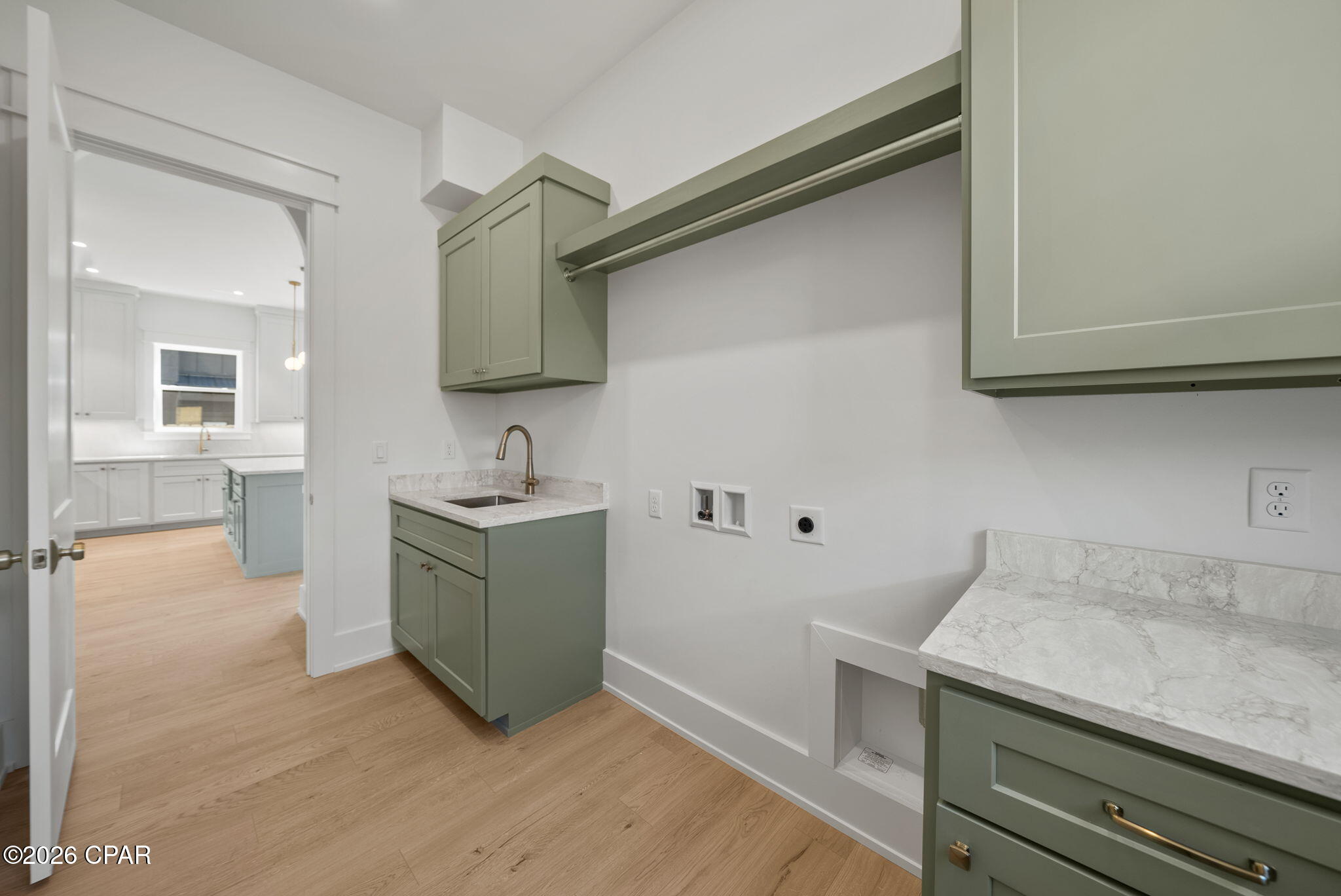 Image 11 For 21701 Marlin Avenue