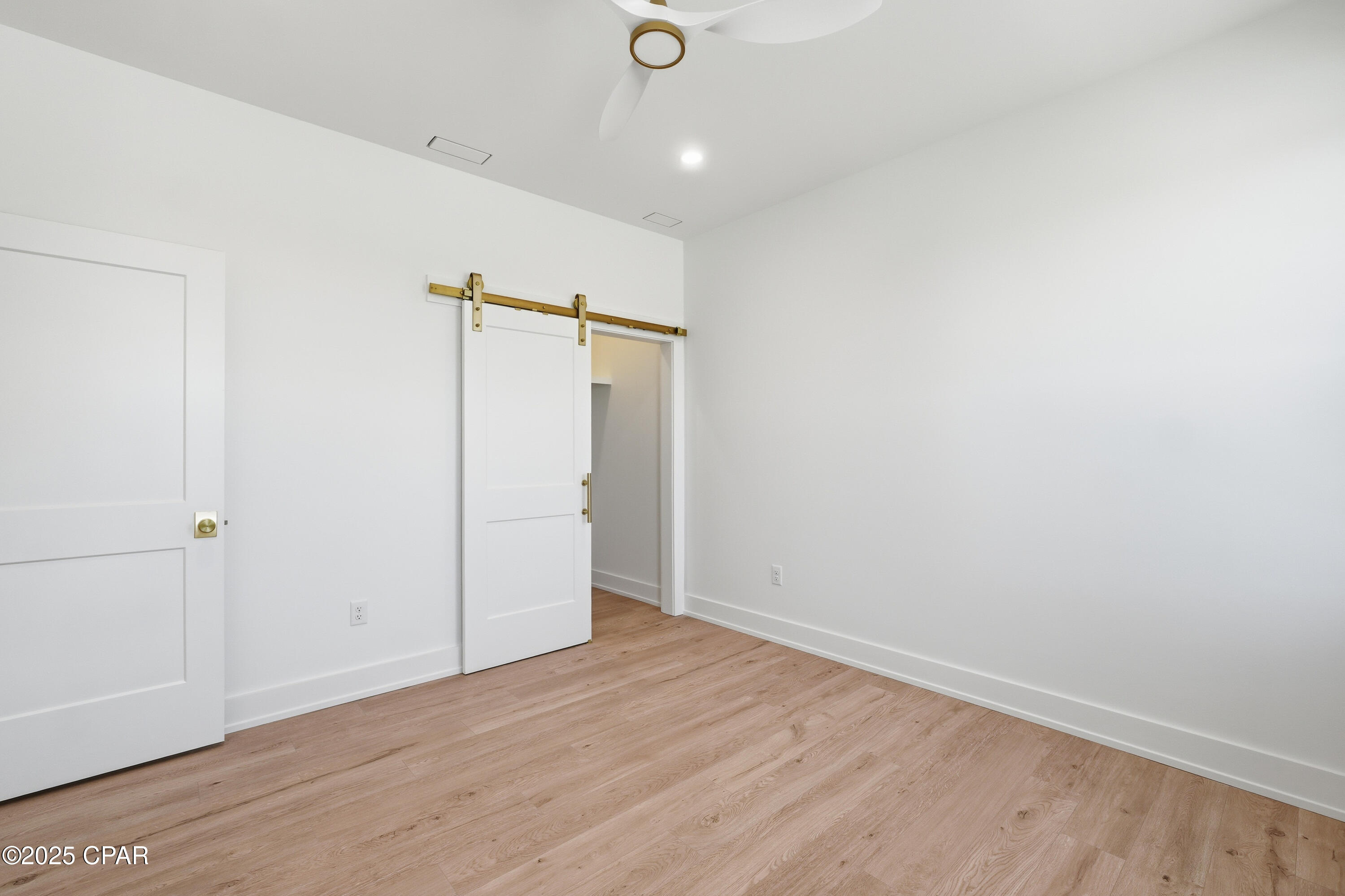 Image 37 For 21701 Marlin Avenue