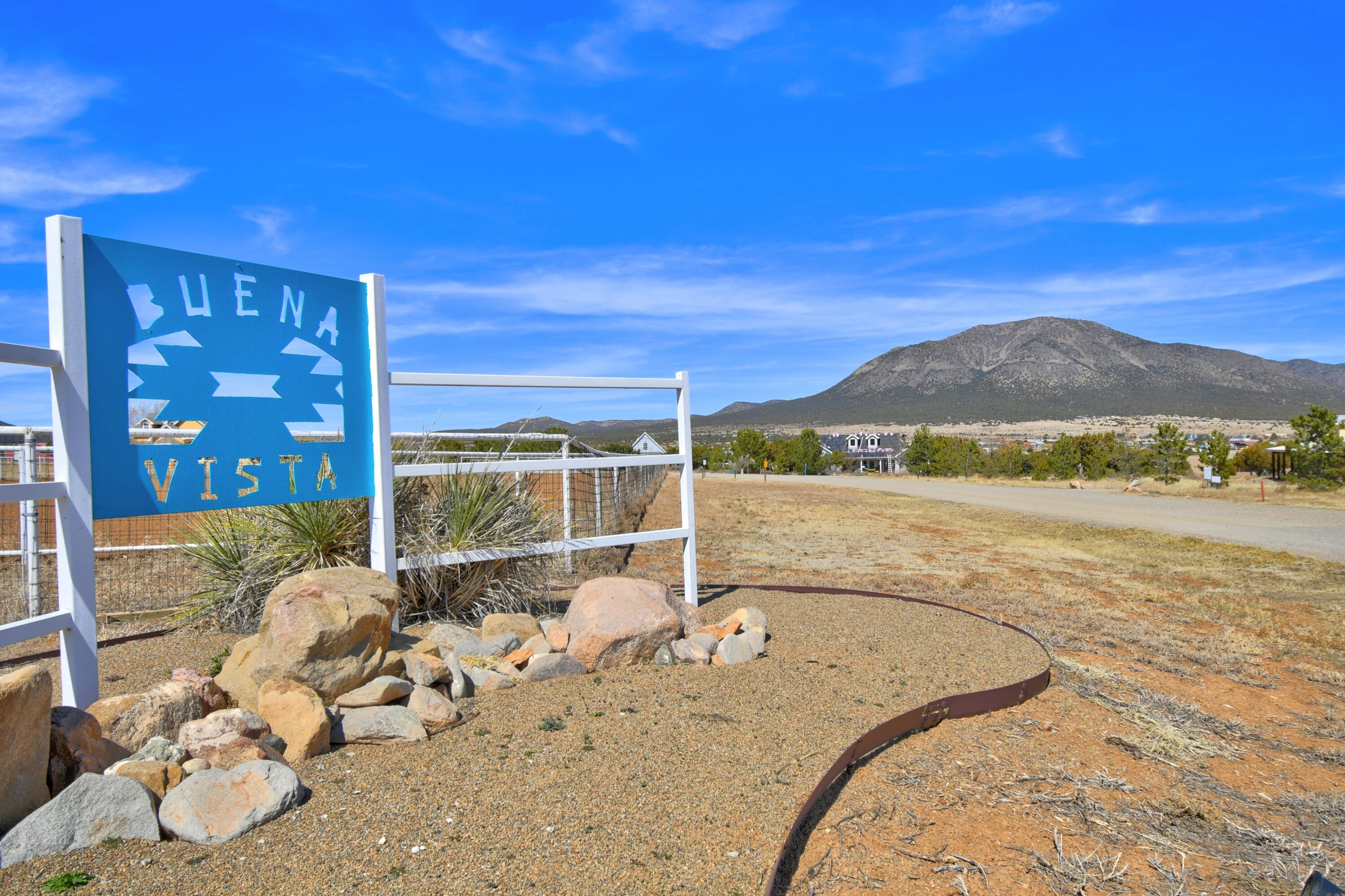 38 Weathersby Drive, Edgewood, NM 87015