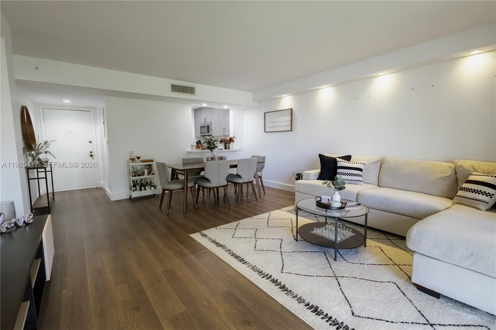 The Horizons Condo #3