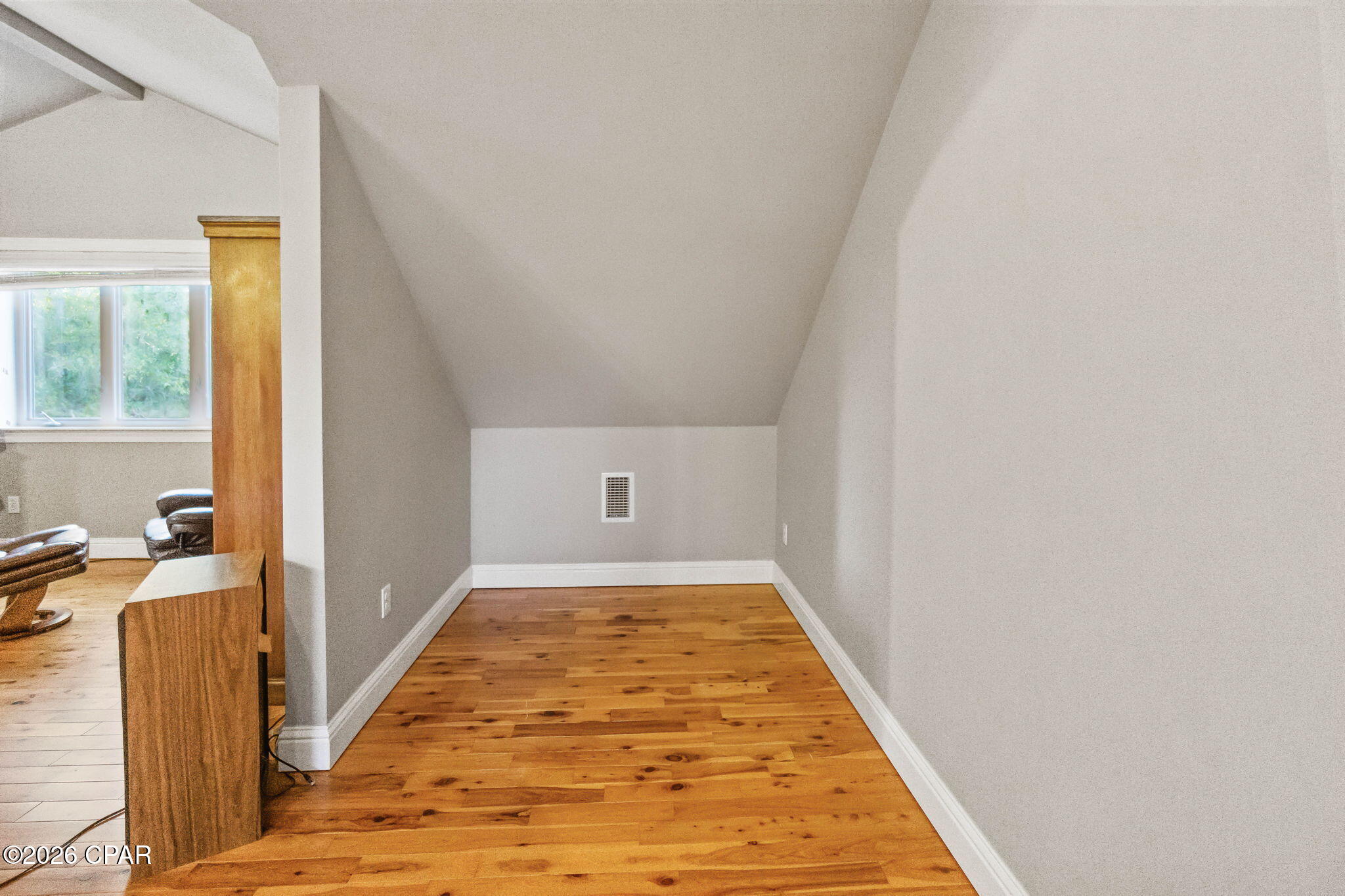 Image 8 For 5095 Pine Ridge Drive