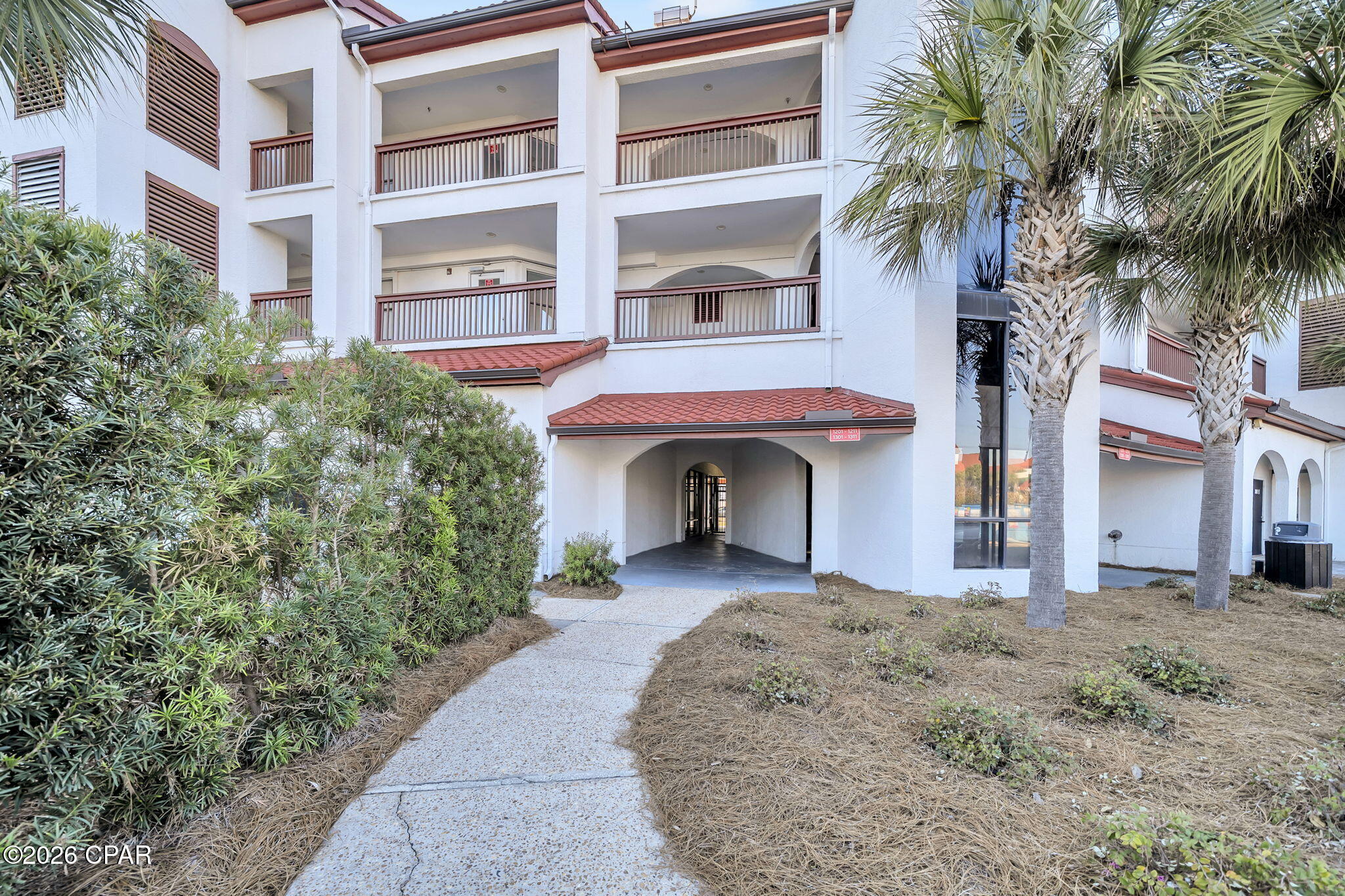 Image 19 For 8730 Thomas Drive 1203c