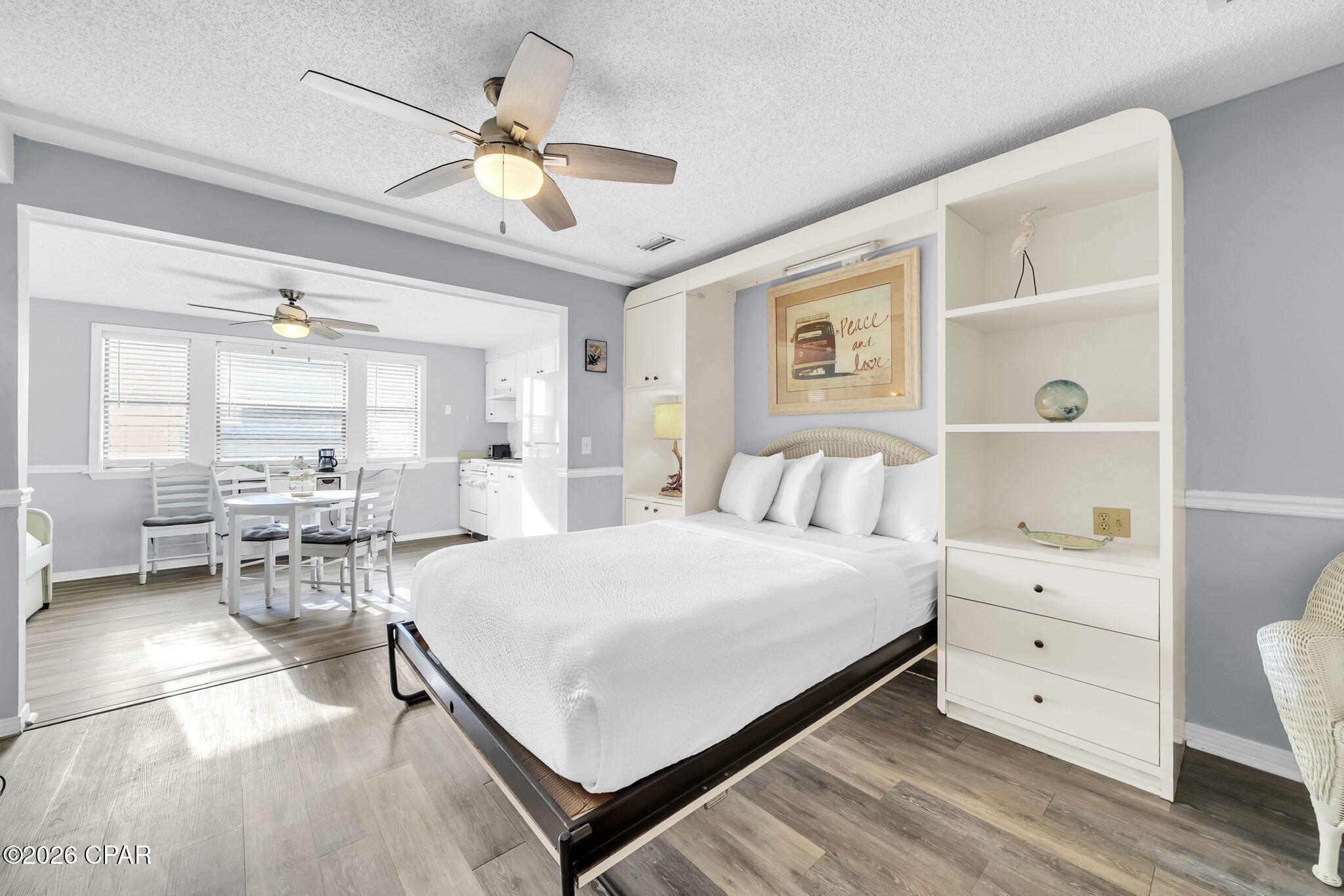 Image 4 For 8730 Thomas Drive 1203c