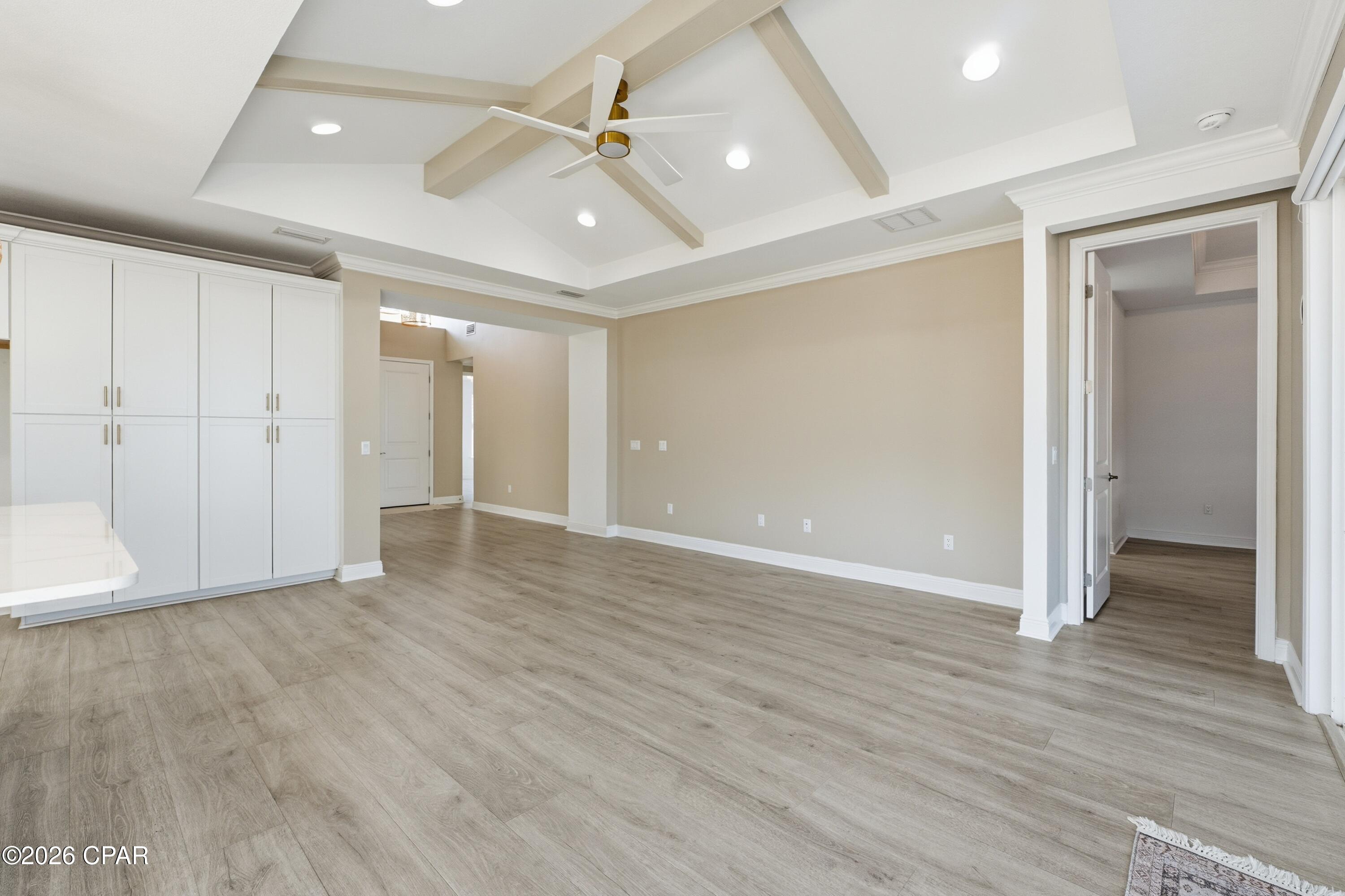 Image 18 For 8424 Landshark Boulevard