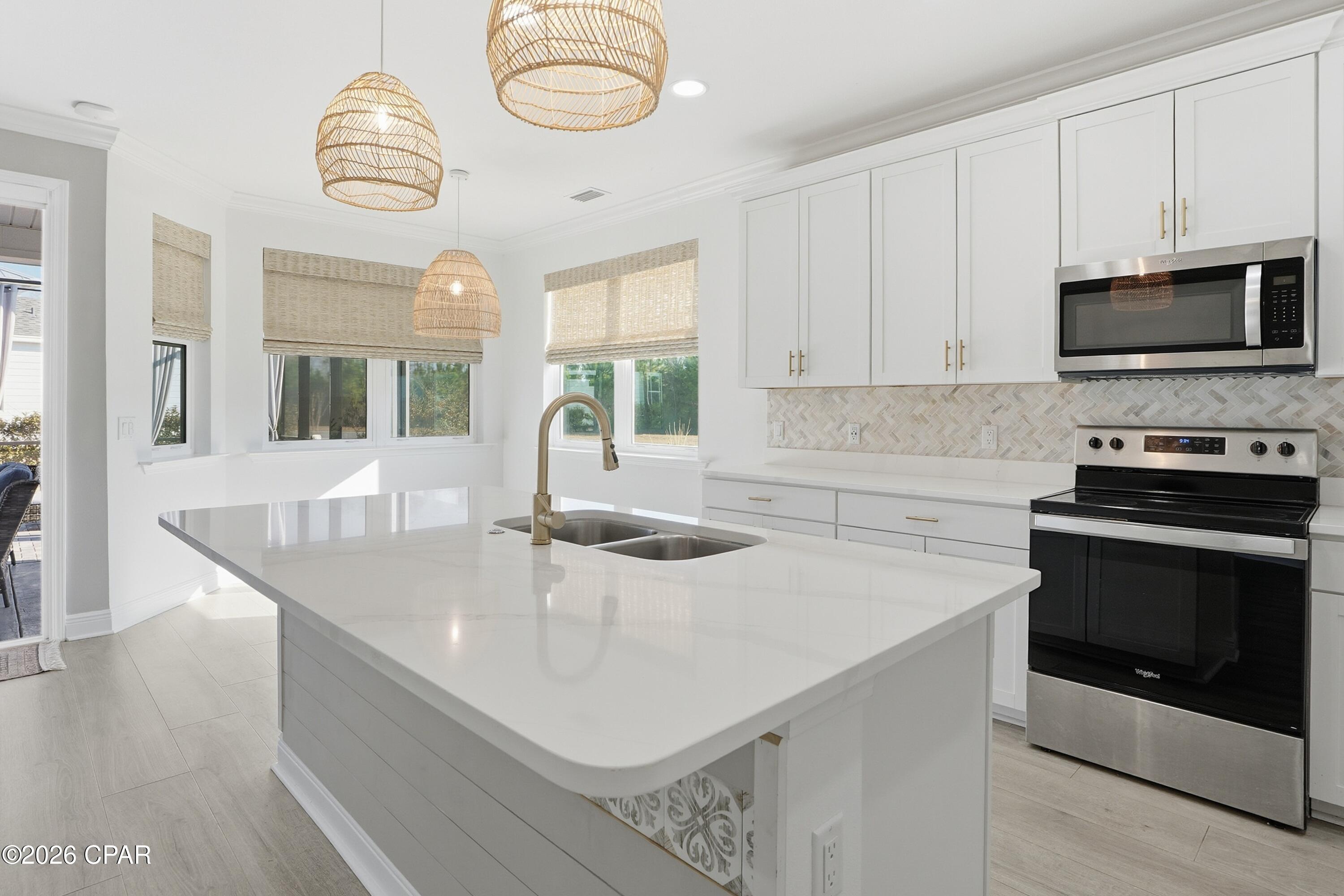 Image 8 For 8424 Landshark Boulevard