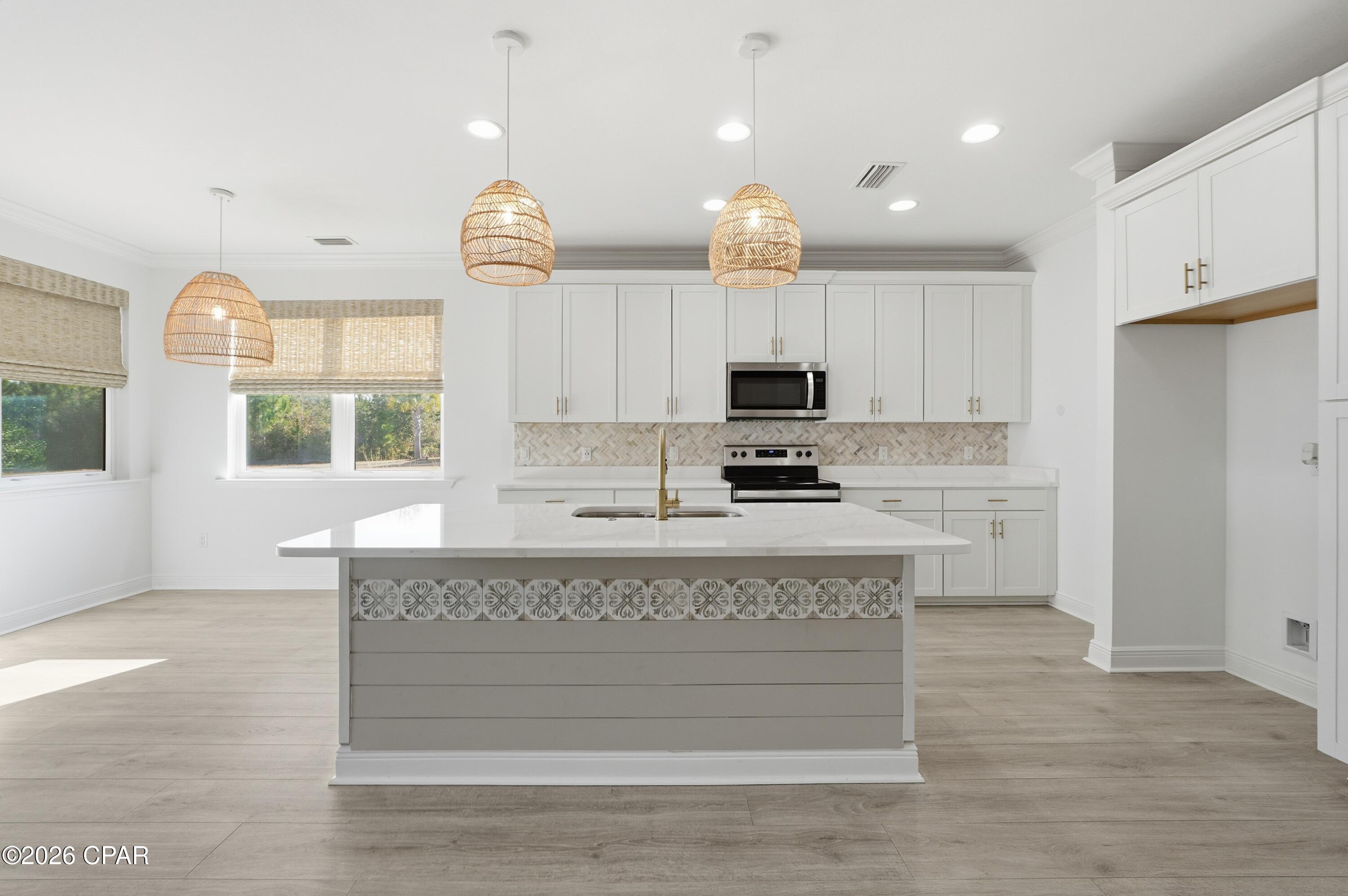 Image 9 For 8424 Landshark Boulevard