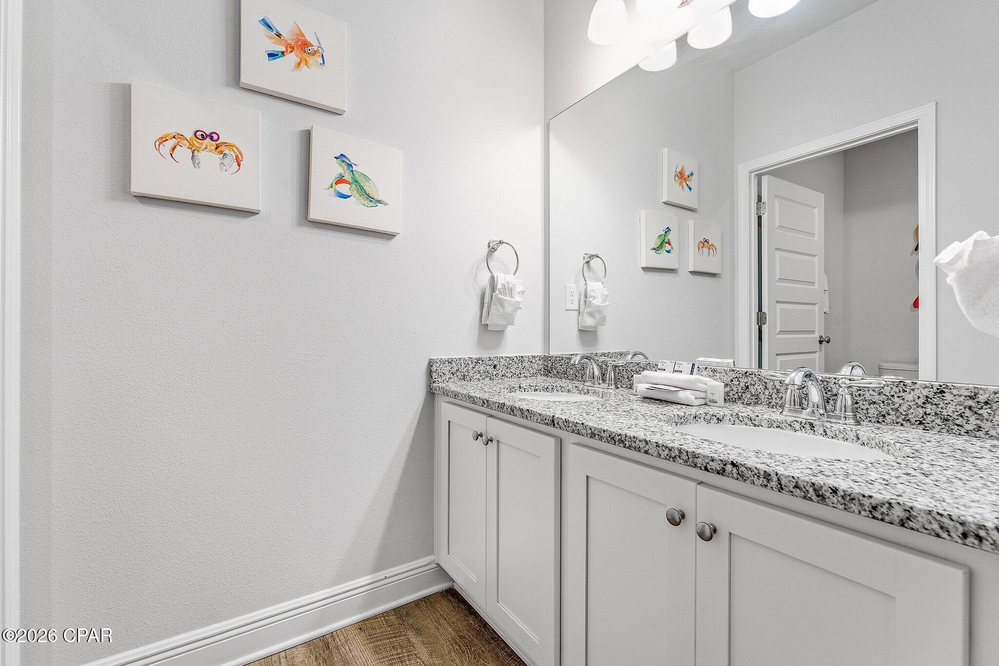 Image 47 For 125 Sandyshore Court