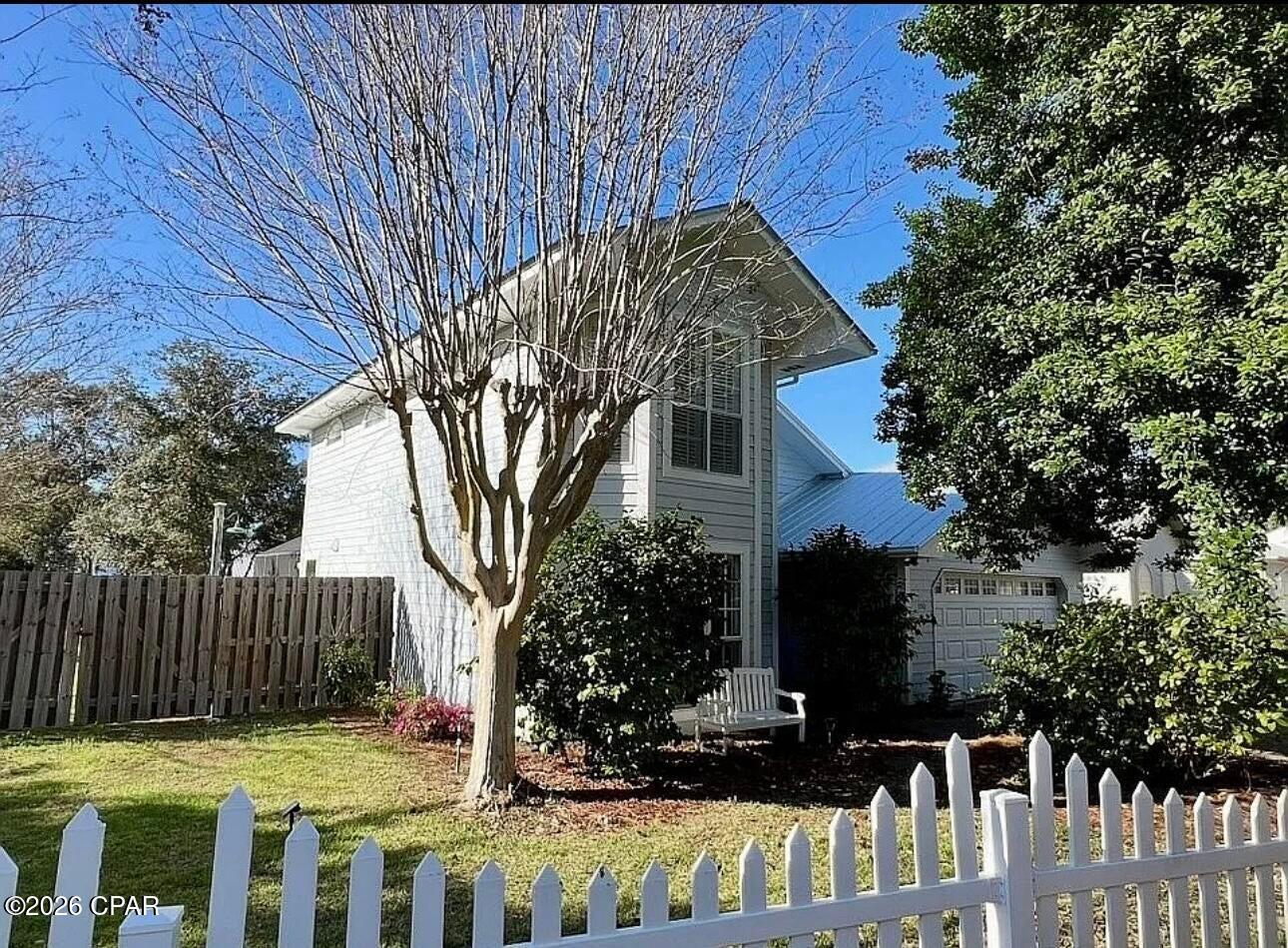 Image 2 For 550 Seabreeze Circle