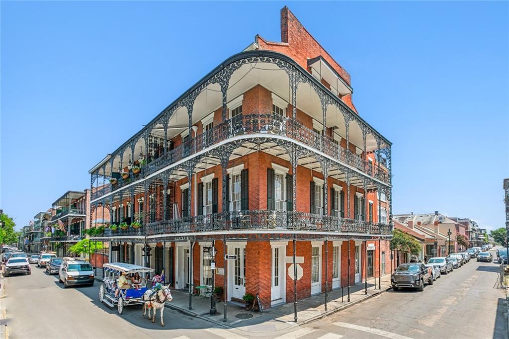 Photo of 900 ROYAL Street, New Orleans, LA 70116