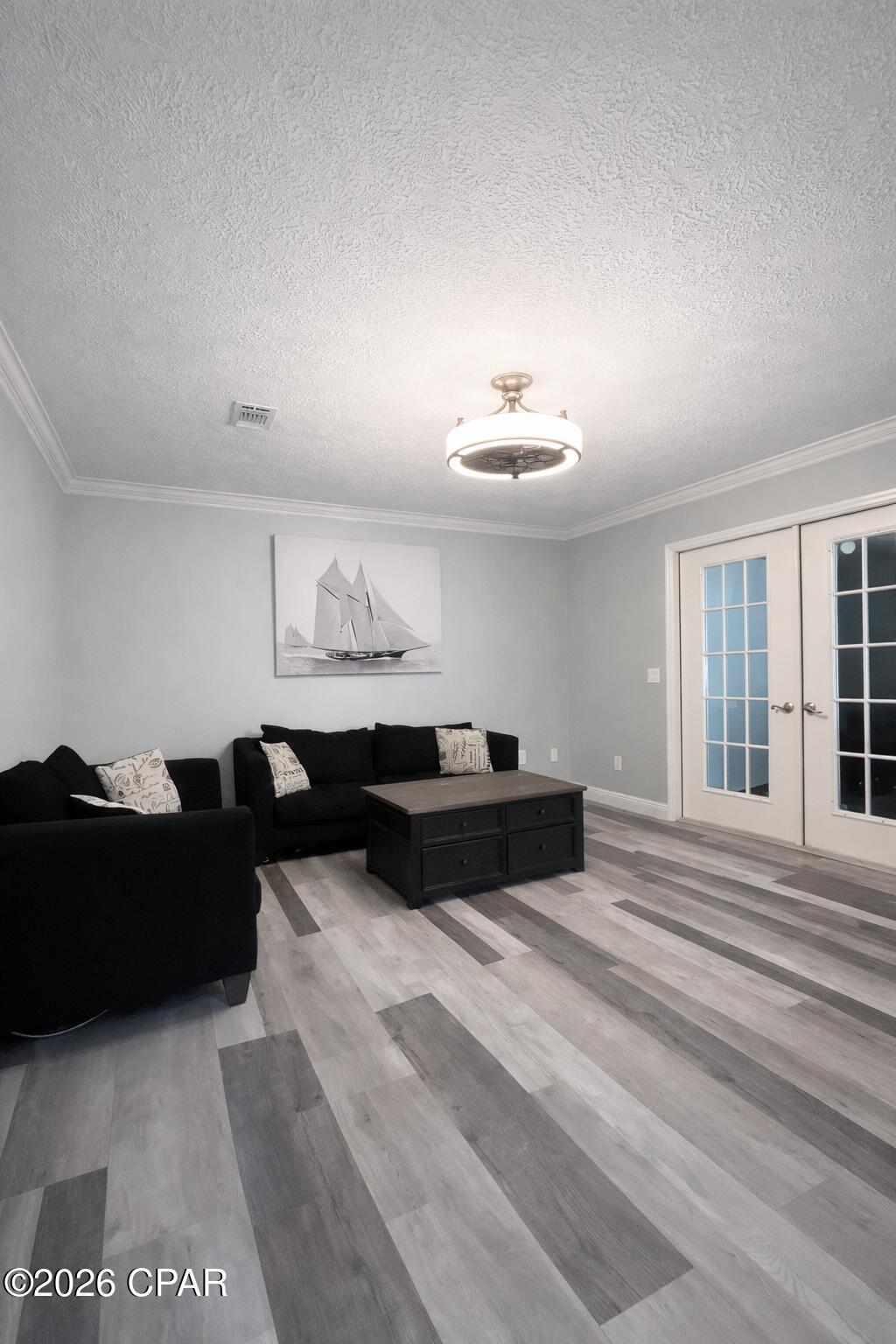 Image 10 For 2005 Harbour Drive