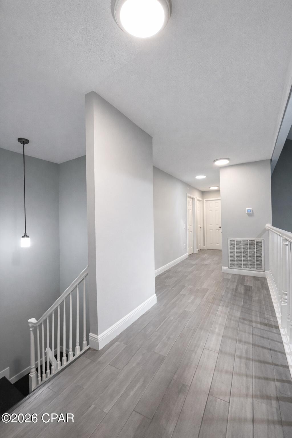 Image 17 For 2005 Harbour Drive