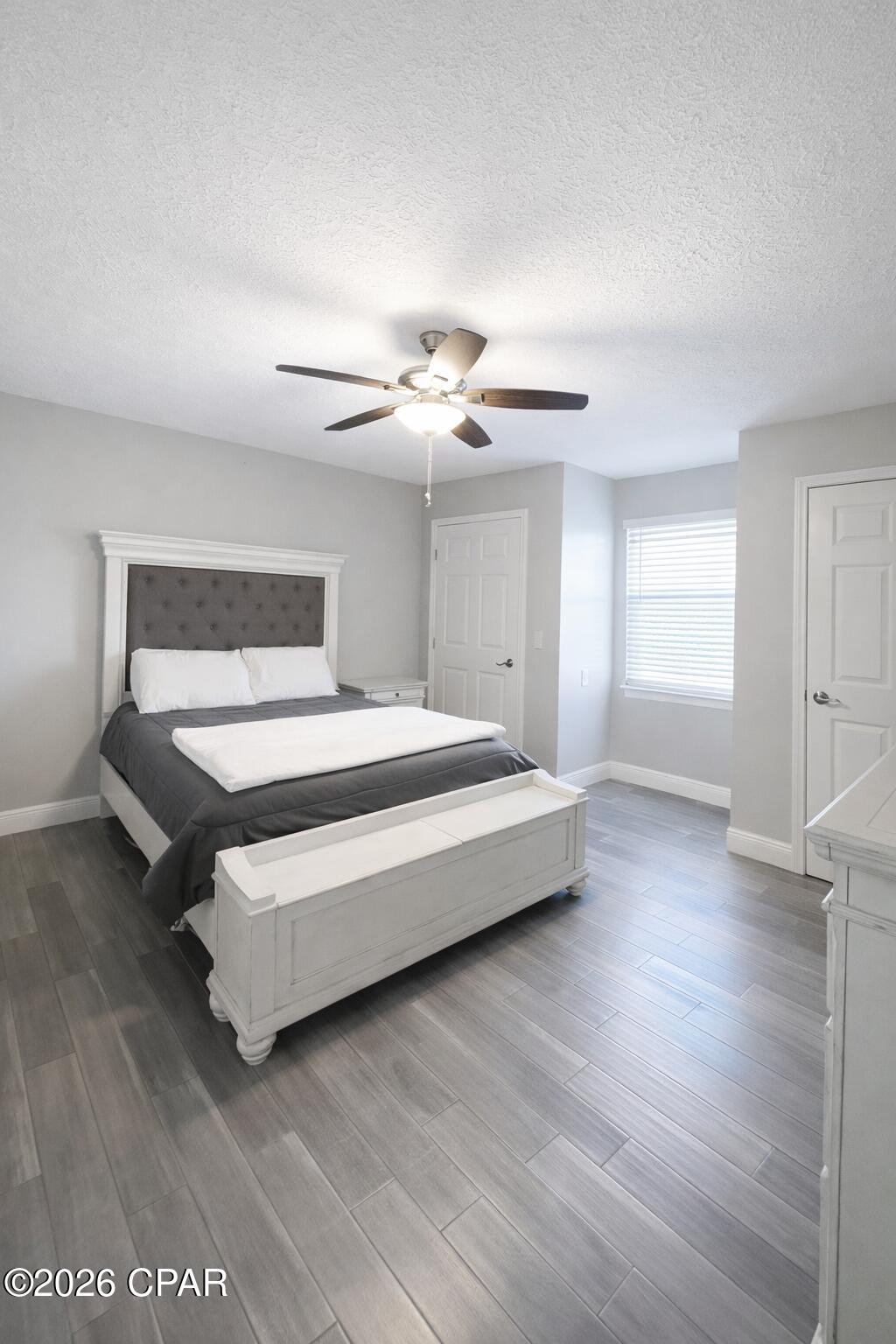 Image 20 For 2005 Harbour Drive