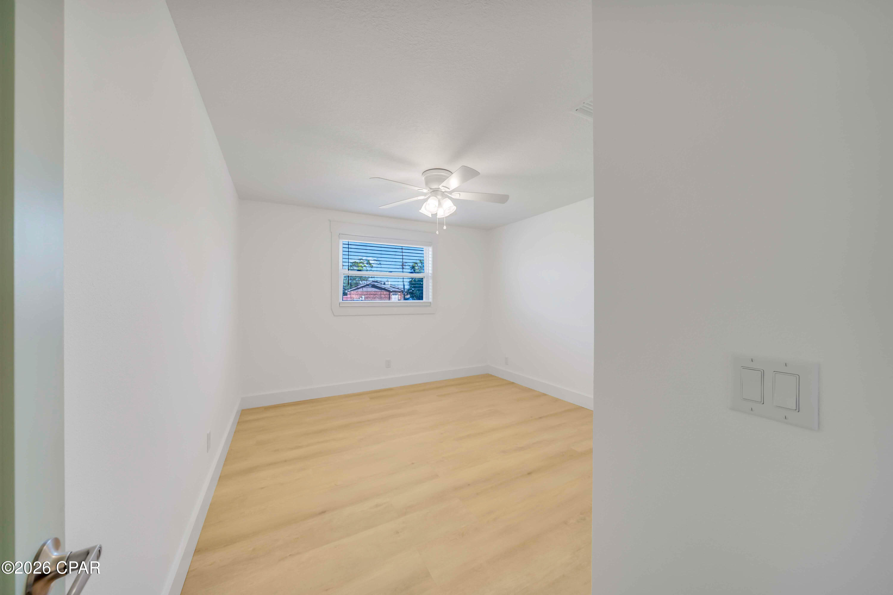 Image 21 For 1434 Park Lane