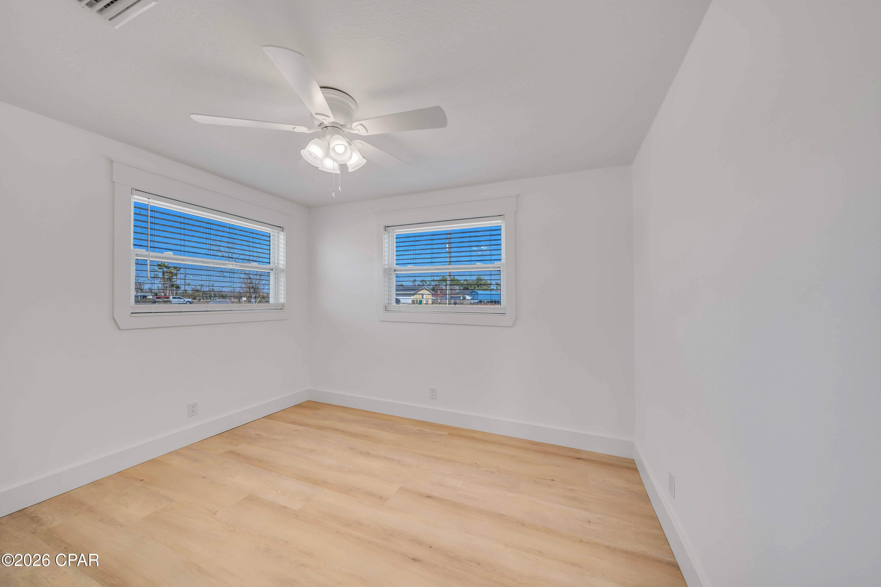 Image 25 For 1434 Park Lane