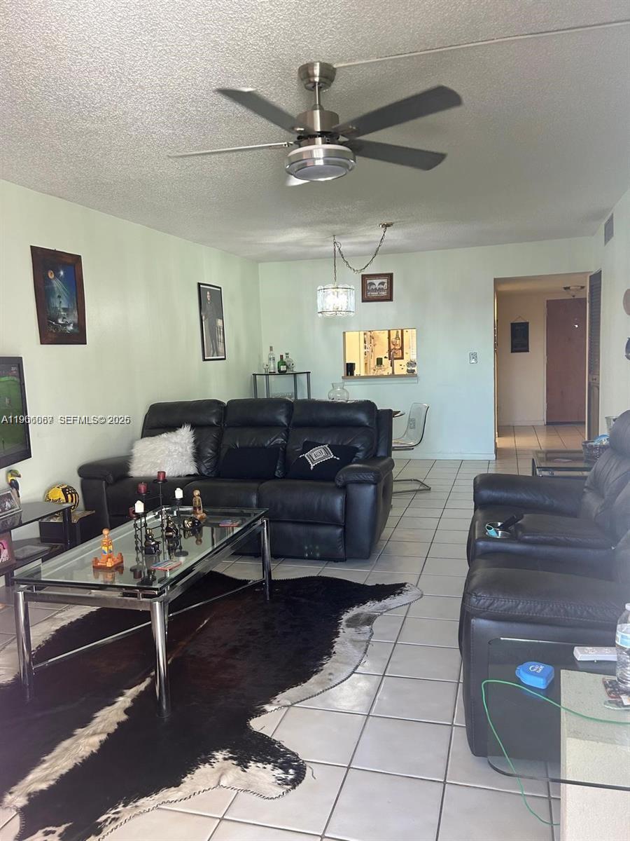 Homes for sale in Lauderdale Lakes, FL | 2840 Somerset Dr #400M, Lauderdale Lakes, FL 33311 | MLS# A11966067