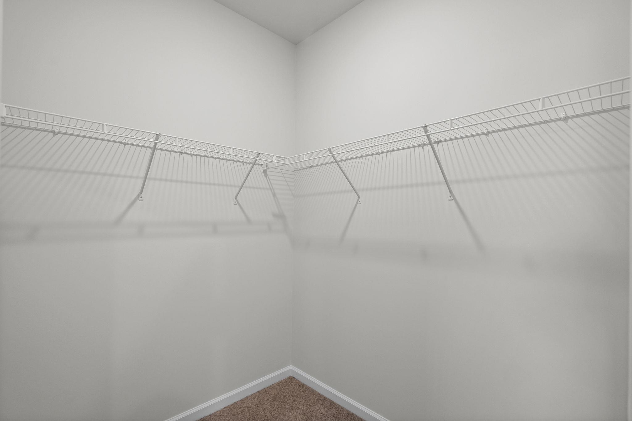2604091 | Photo 32