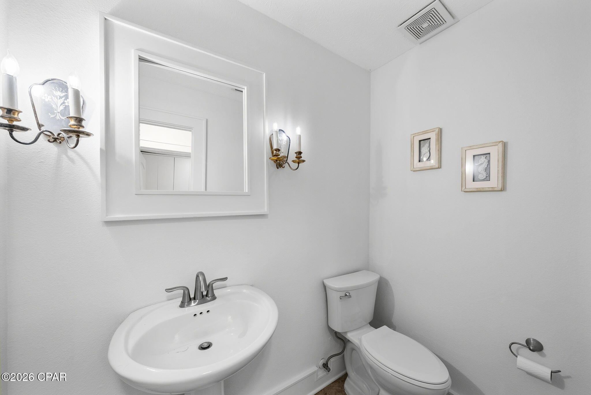 Image 20 For 1251 Capri Drive