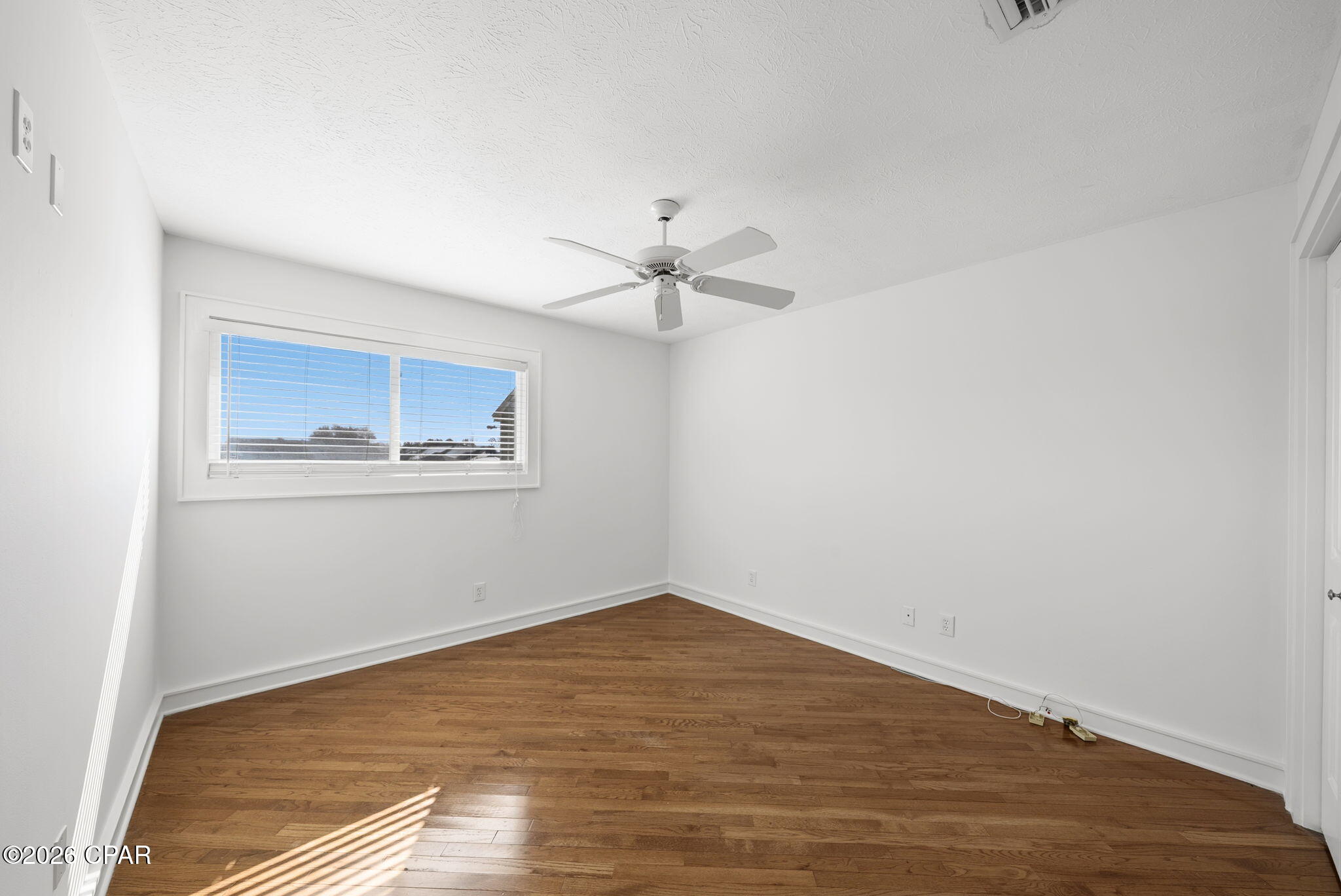 Image 29 For 1251 Capri Drive