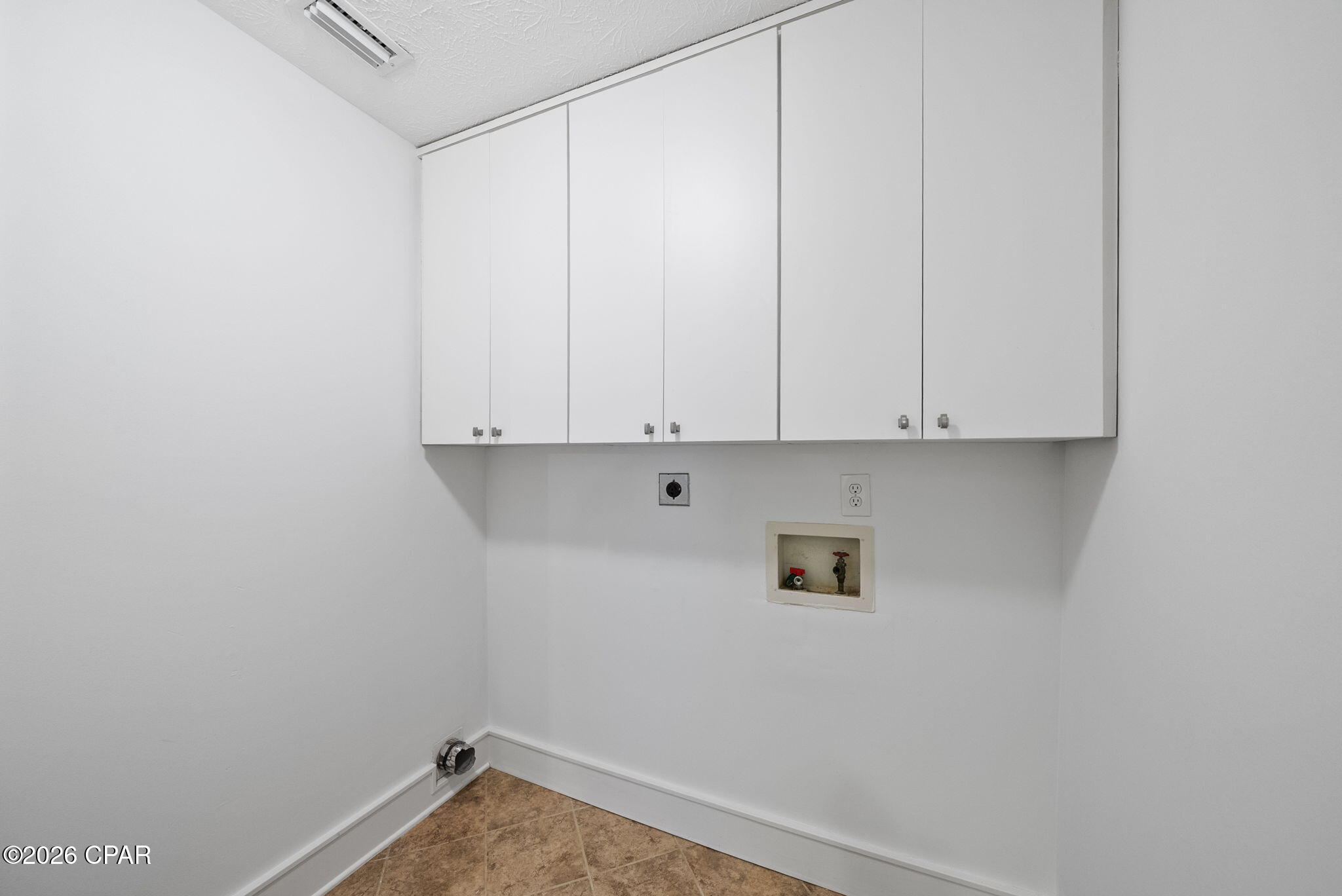 Image 31 For 1251 Capri Drive